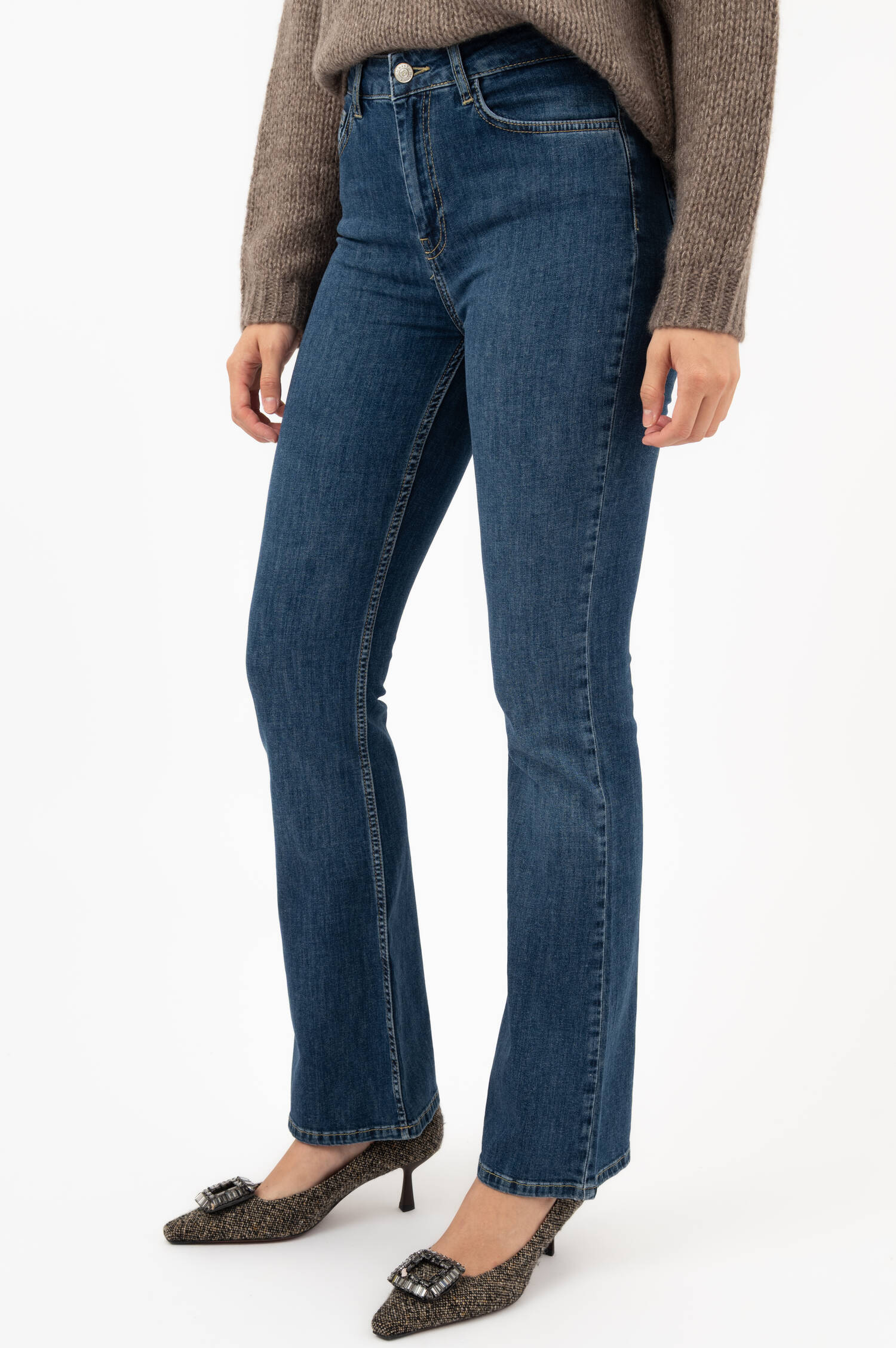Five Pocket Jeans in Blau Five Pocket Jeans in Blau