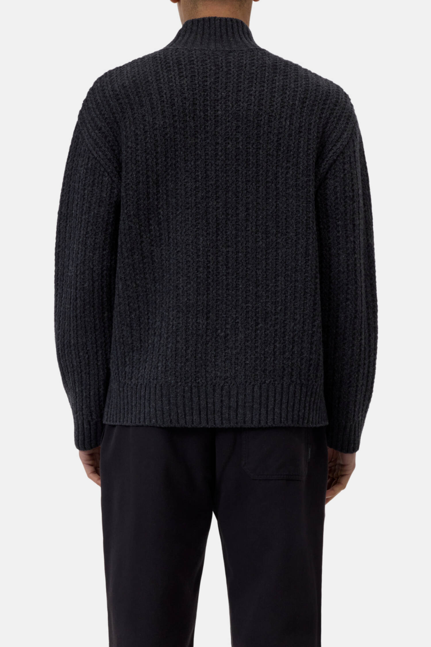 Wollpullover in Schwarz Wollpullover in Schwarz