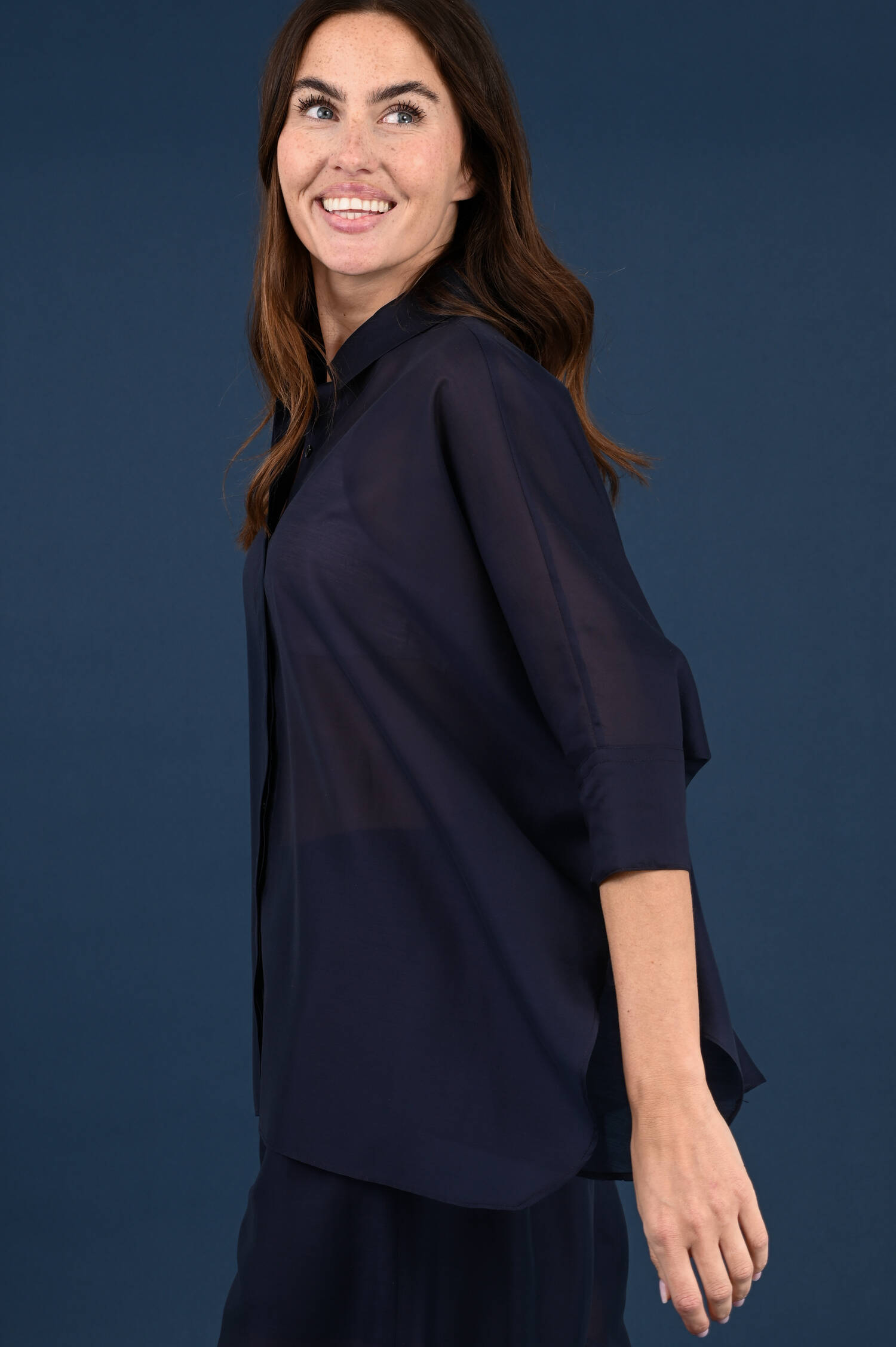Weite Bluse in Navy