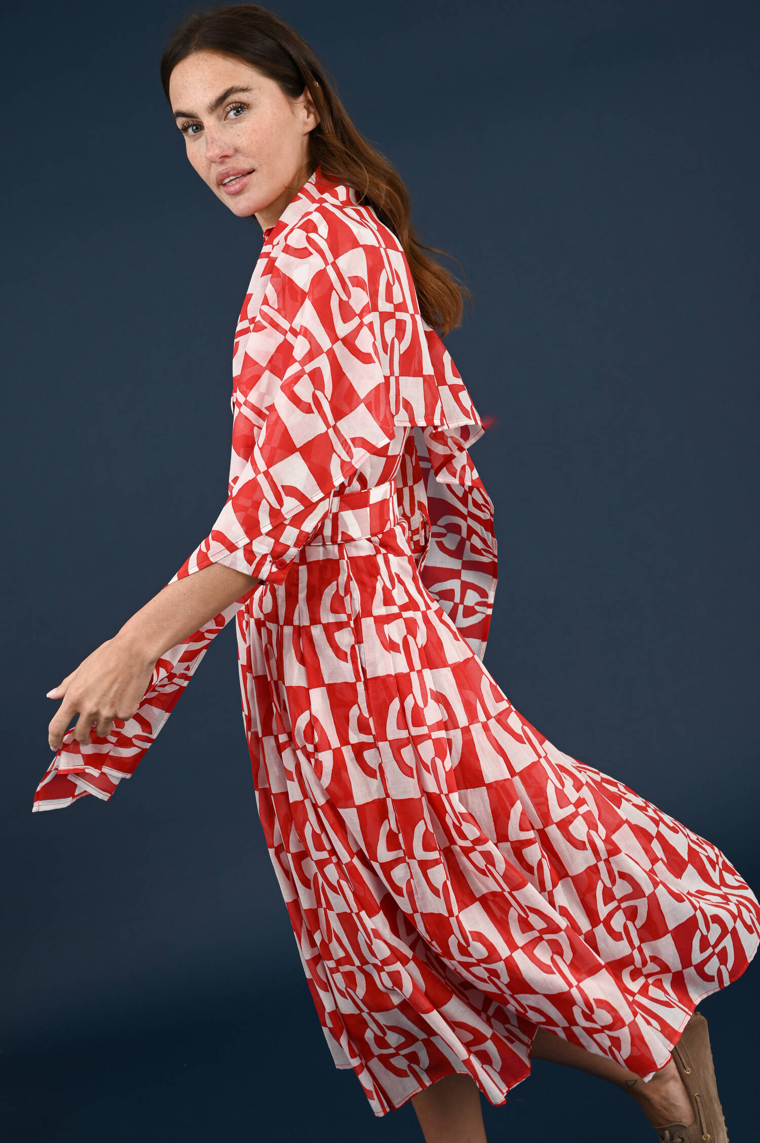 Kleid Aster in Rot/Weiß gemustert Kleid Aster in Rot/Weiß gemustert