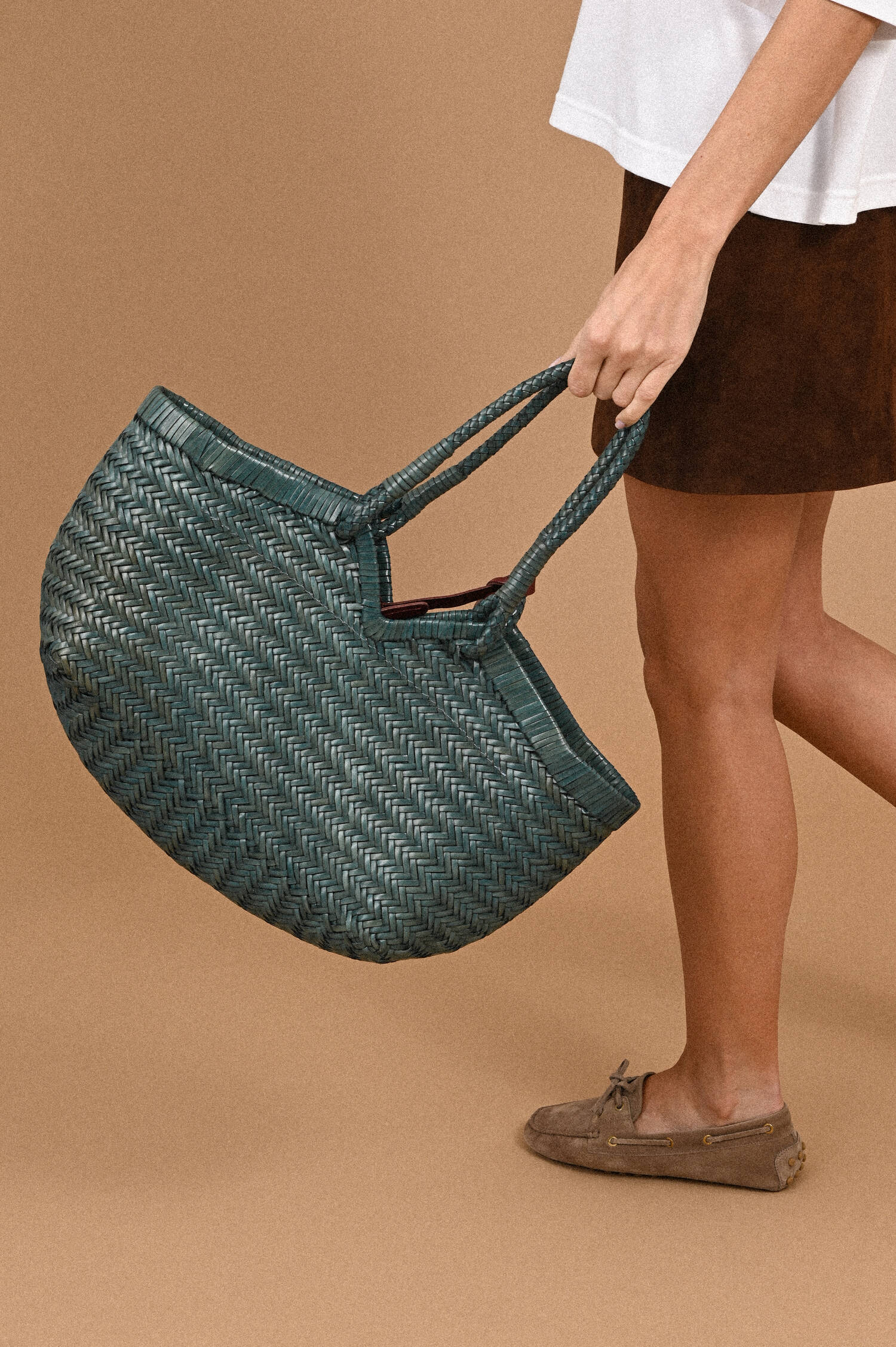 Leder Flecht Tote Bag CRUDELIA in Hellblau Leder Flecht Tote Bag CRUDELIA in Hellblau