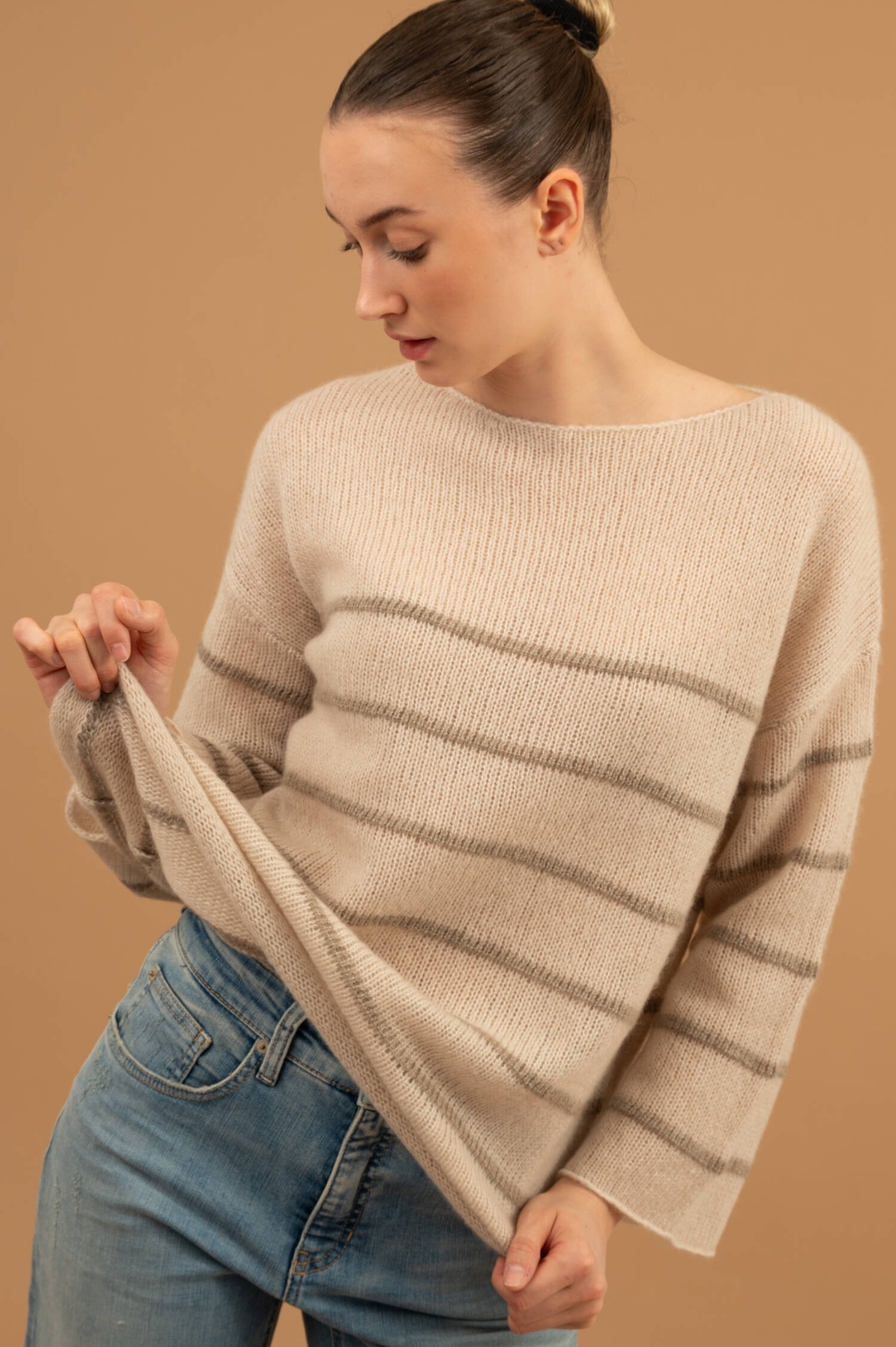 Cashmere-Seiden Pullover in Beige/Grau