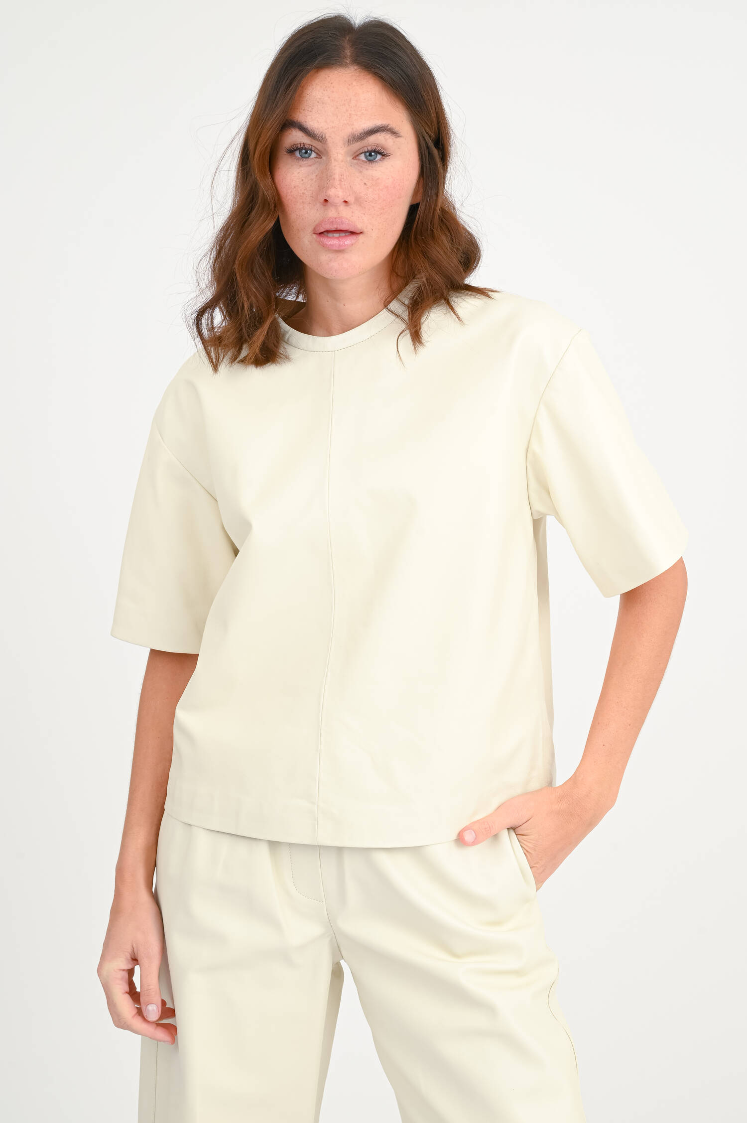 Leder T-Shirt SIRA in Ecru