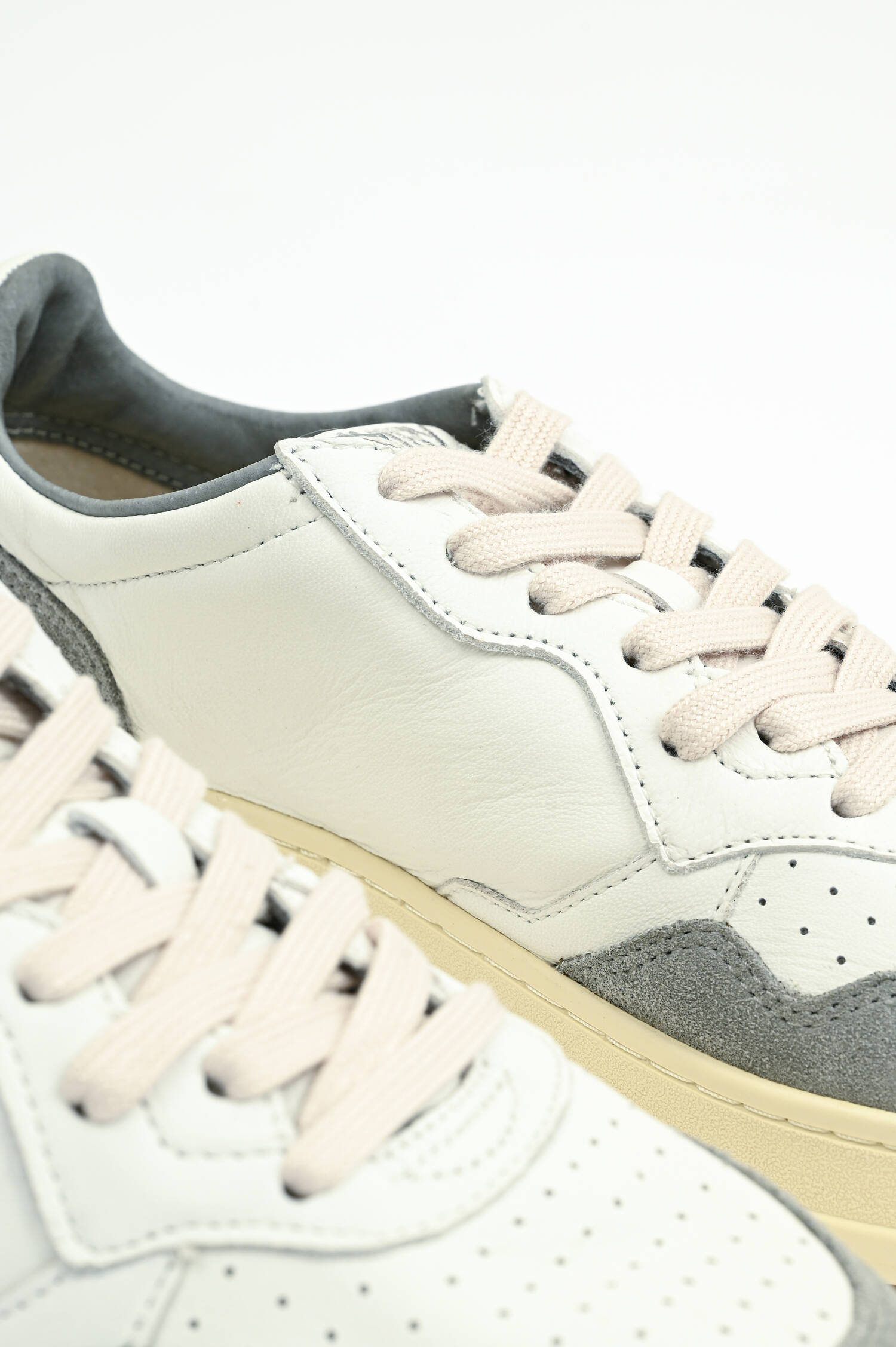 Sneaker MEDALIST LOW in Weiß/Grau Sneaker MEDALIST LOW in Weiß/Grau