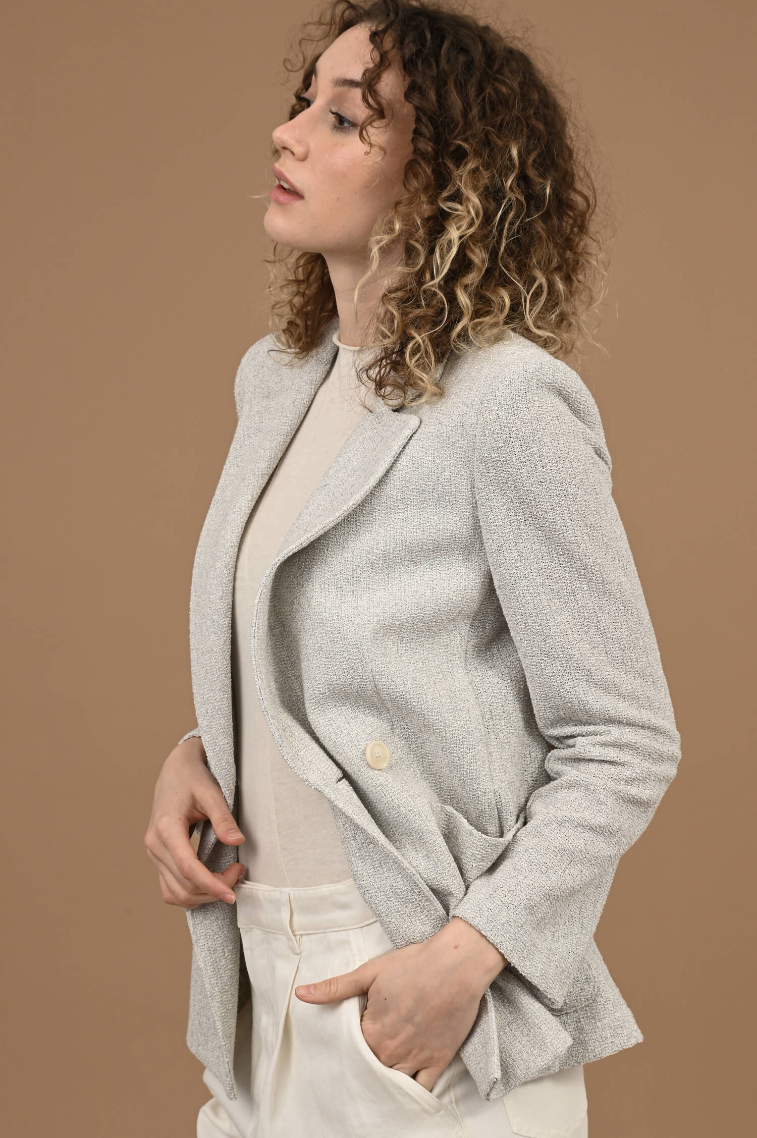 Frisé-Blazer mit Schulterpolstern in Ashgrau