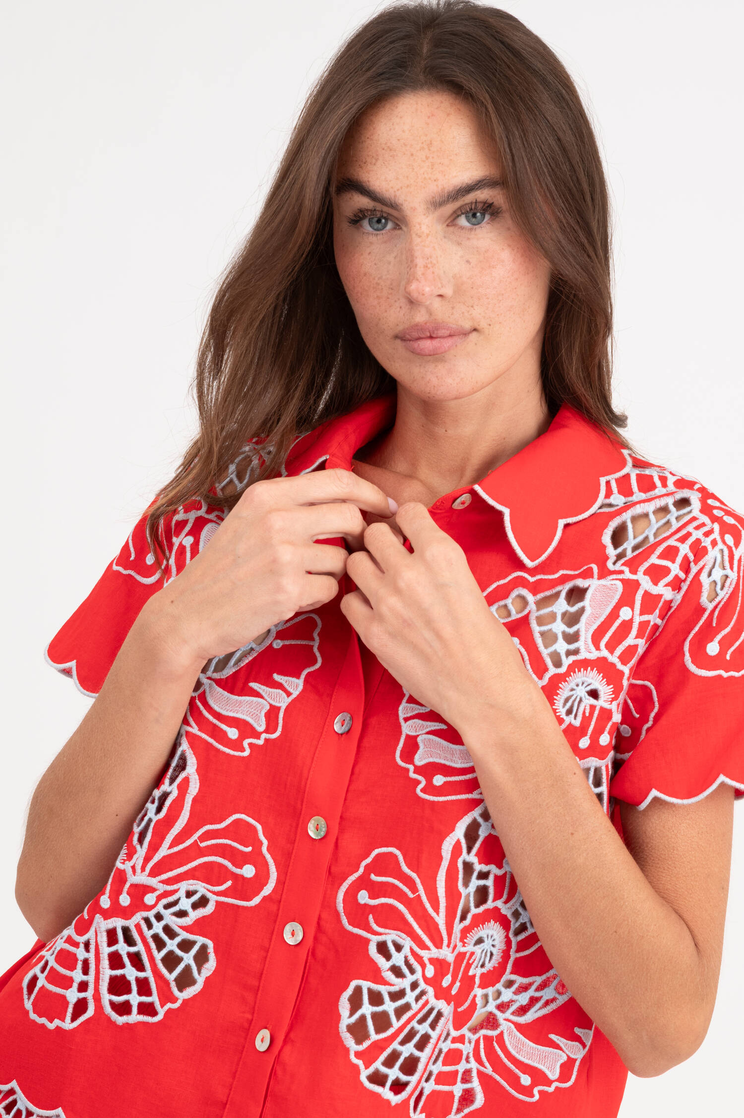 Bluse mit Wellensaum in Rot