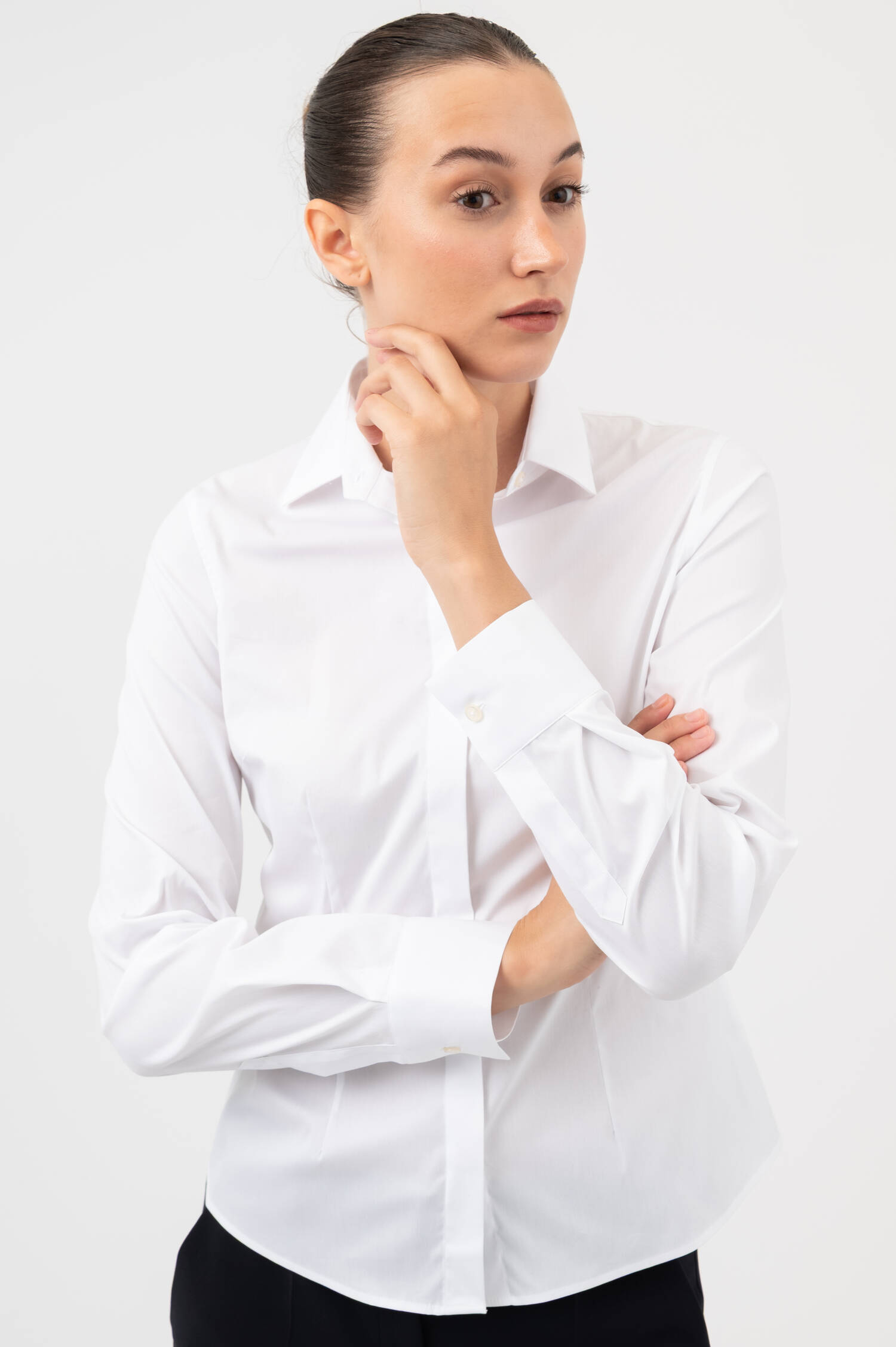 Taillierte Bluse in Weiß Taillierte Bluse in Weiß