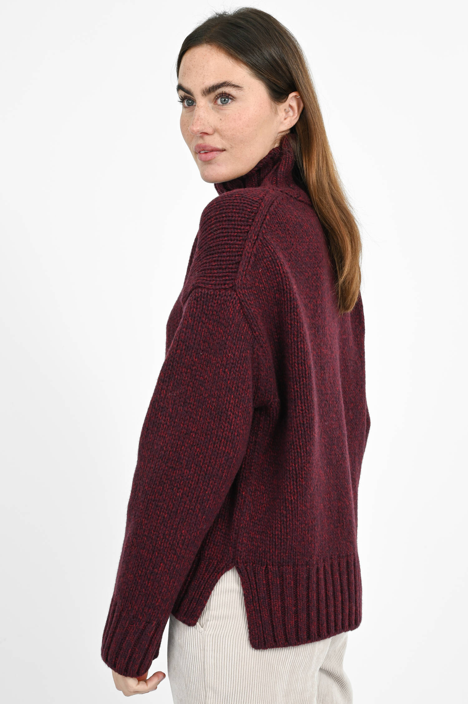 Oversized Strickpullover in Aubergine