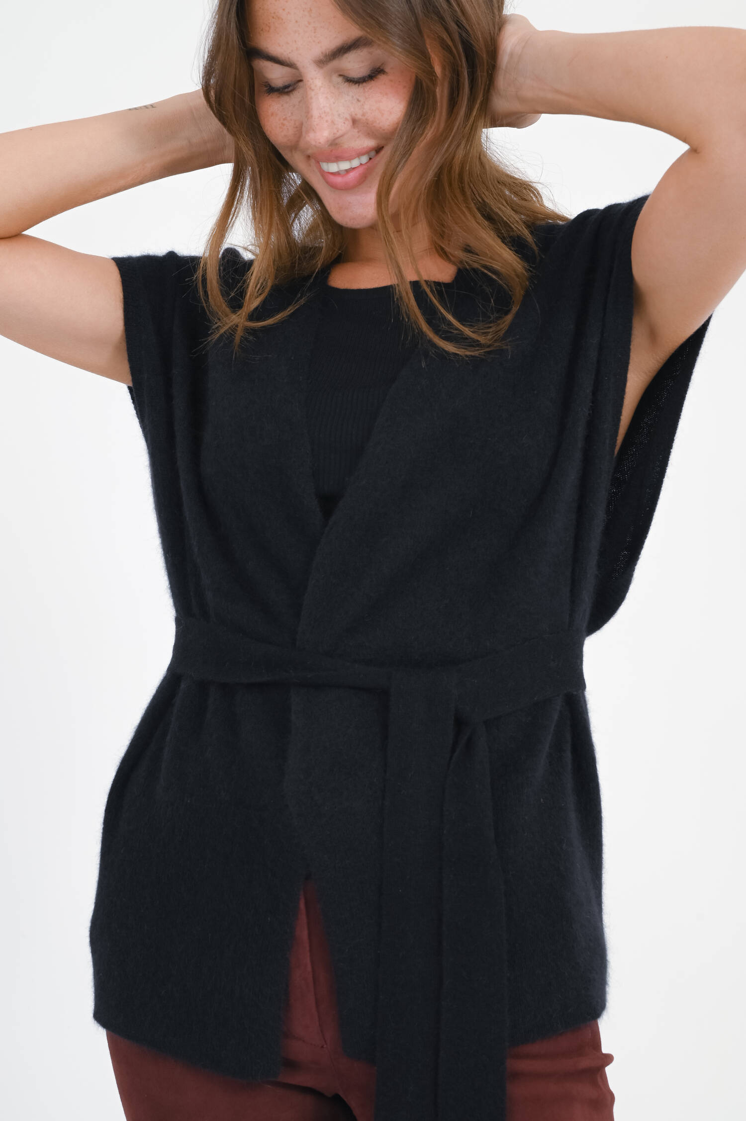 Cashmere Jacke mit Bindegürtel in Schwarz