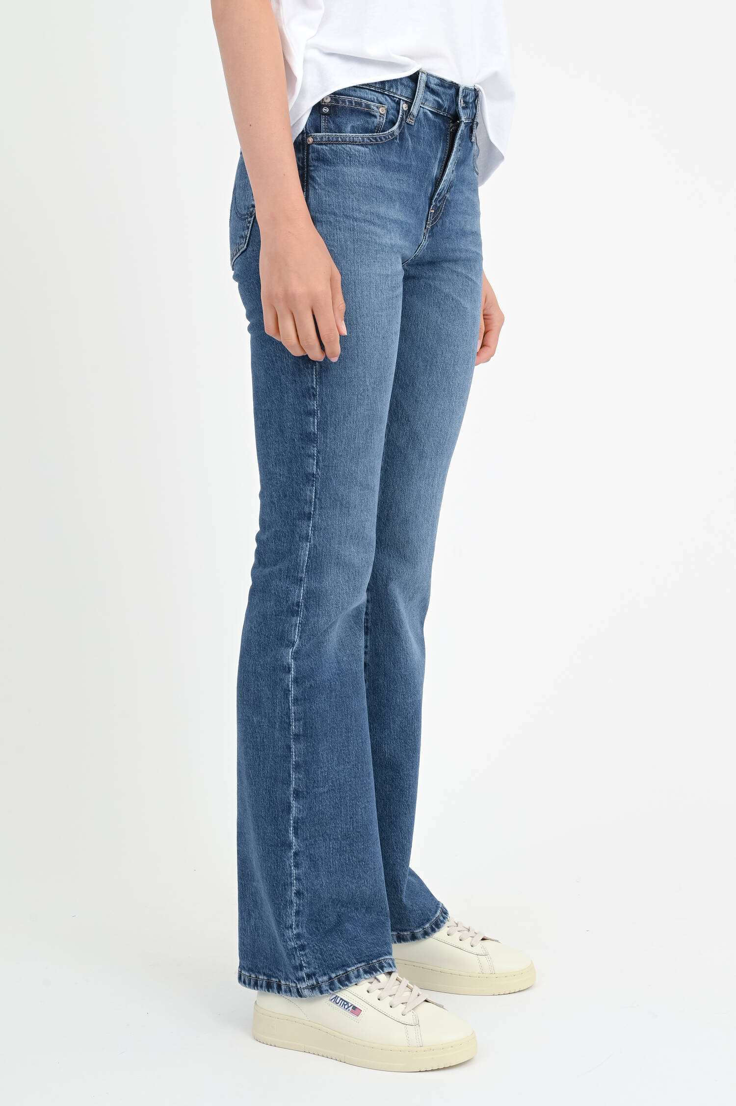 Bootcut Jeans SOPHIE in Mid Blue Bootcut Jeans SOPHIE in Mid Blue