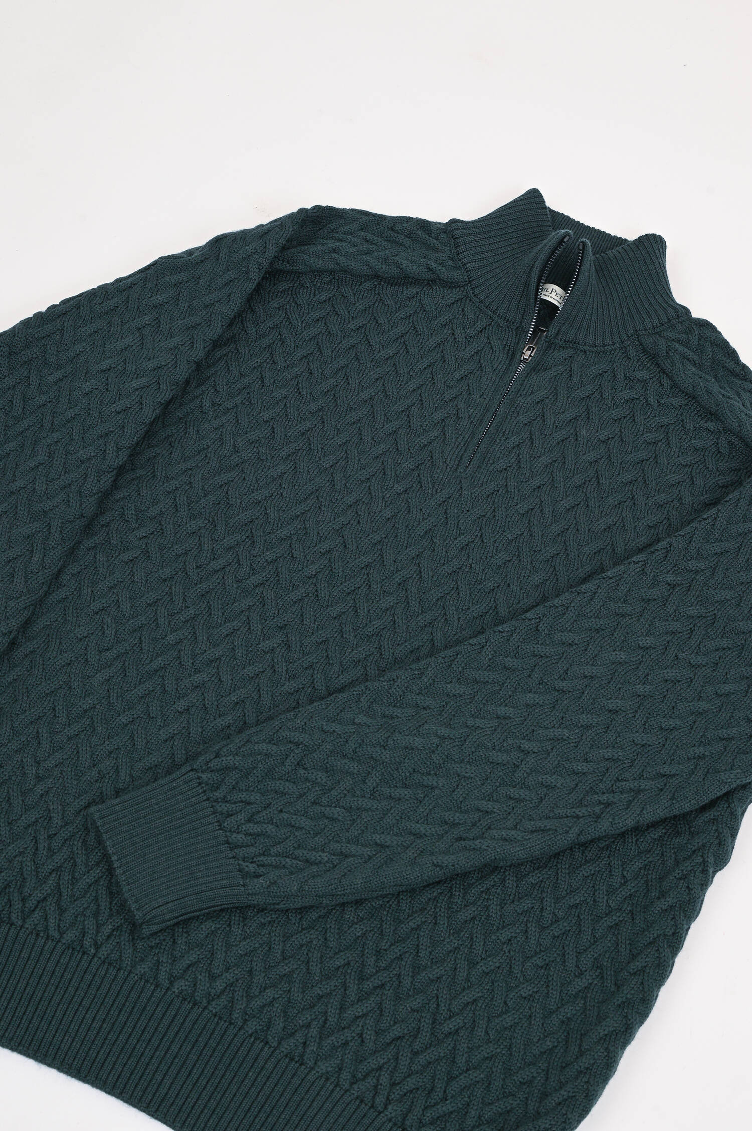 Pullover mit Zopfmuster in Tannengrün