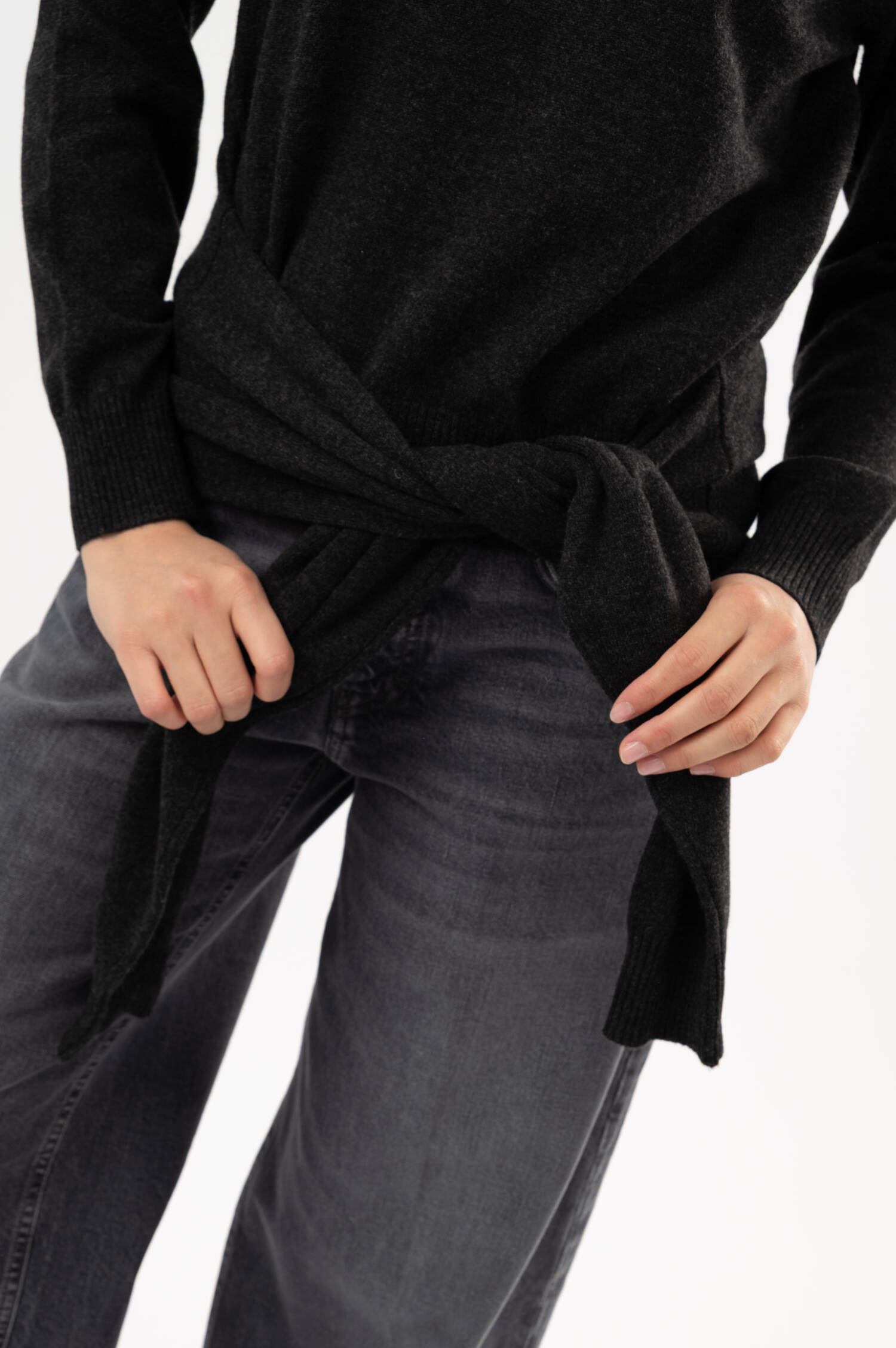 Cashmere-Pullover ELEANOR in Anthrazit Cashmere-Pullover ELEANOR in Anthrazit