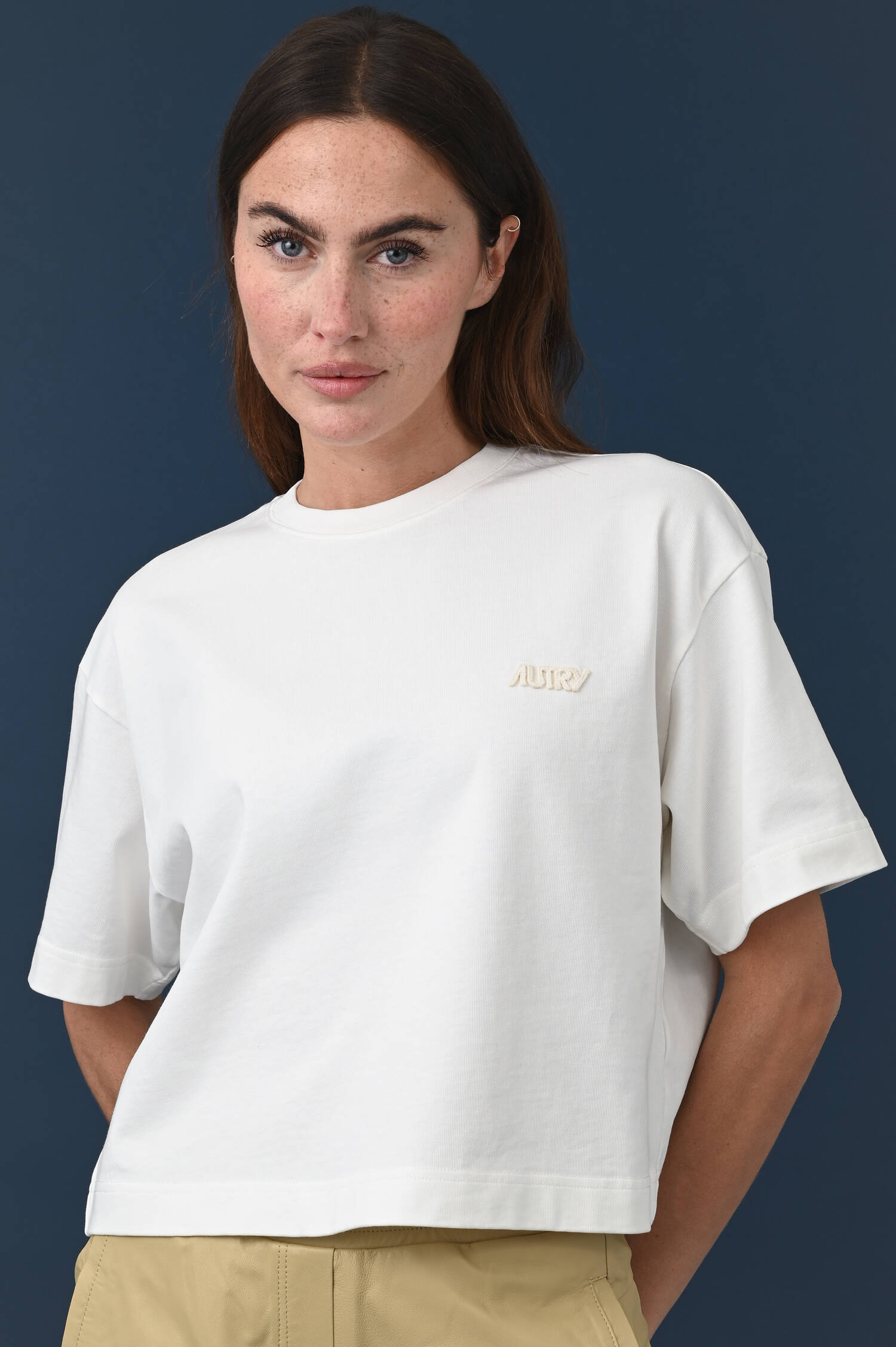 Boxy Cropped T-Shirt aus Baumwolljersey in Weiß