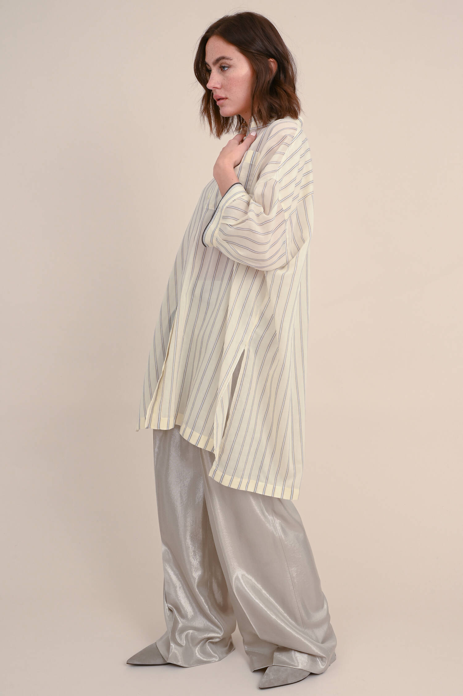 Gestreifte Bluse in Beige/Weiß