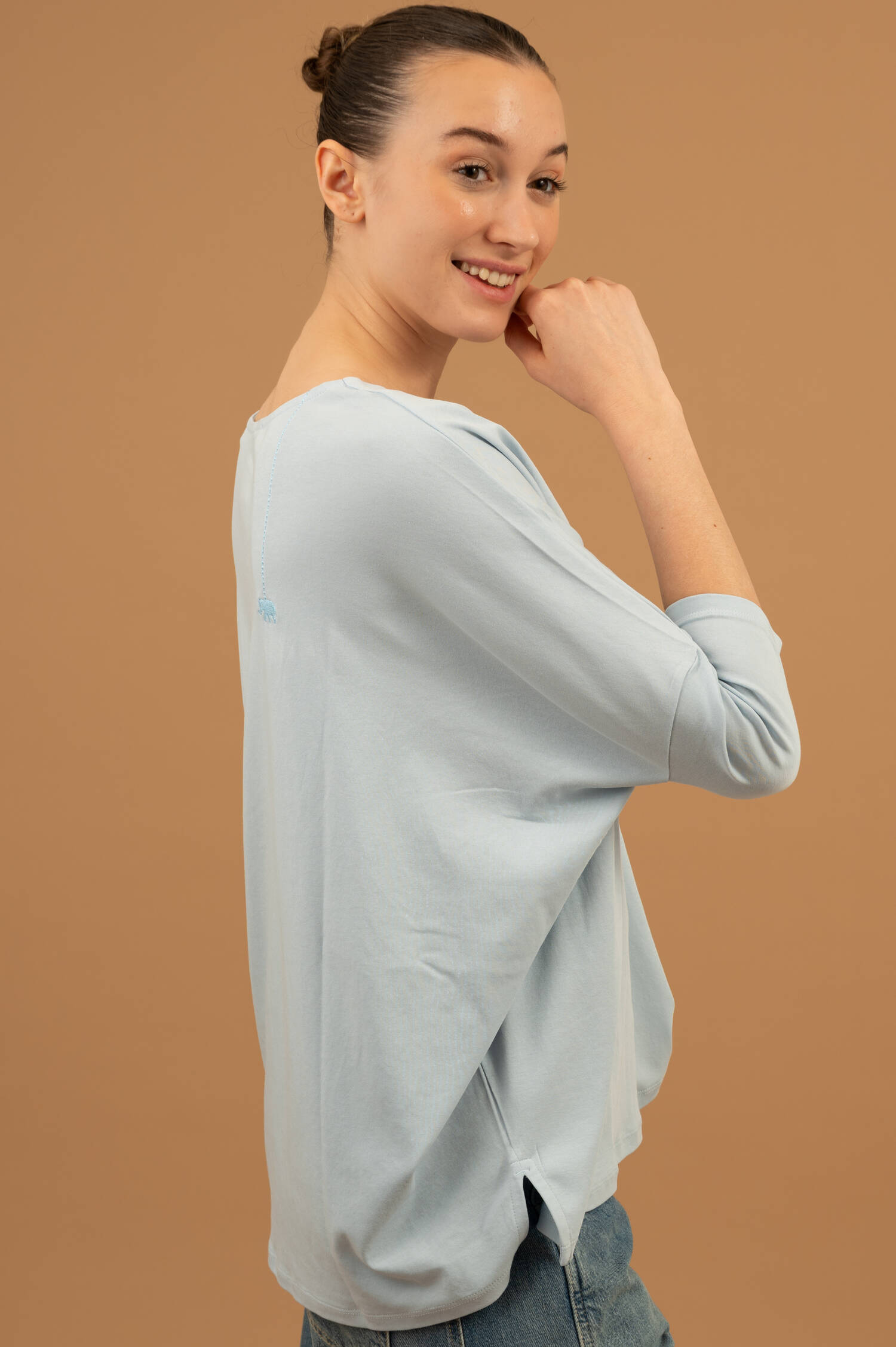 T-Shirt CHULA aus Bio-Baumwolle in Eisblau