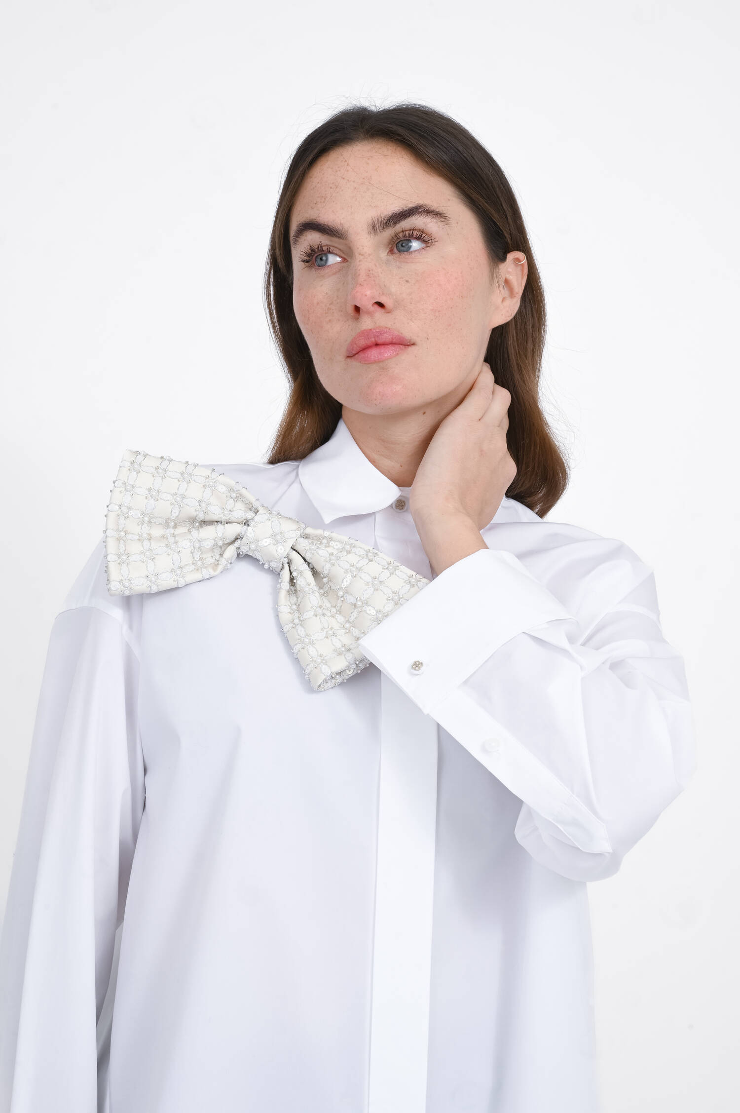 Bluse mit Schleifen-Detail in White Pearl Bluse mit Schleifen-Detail in White Pearl