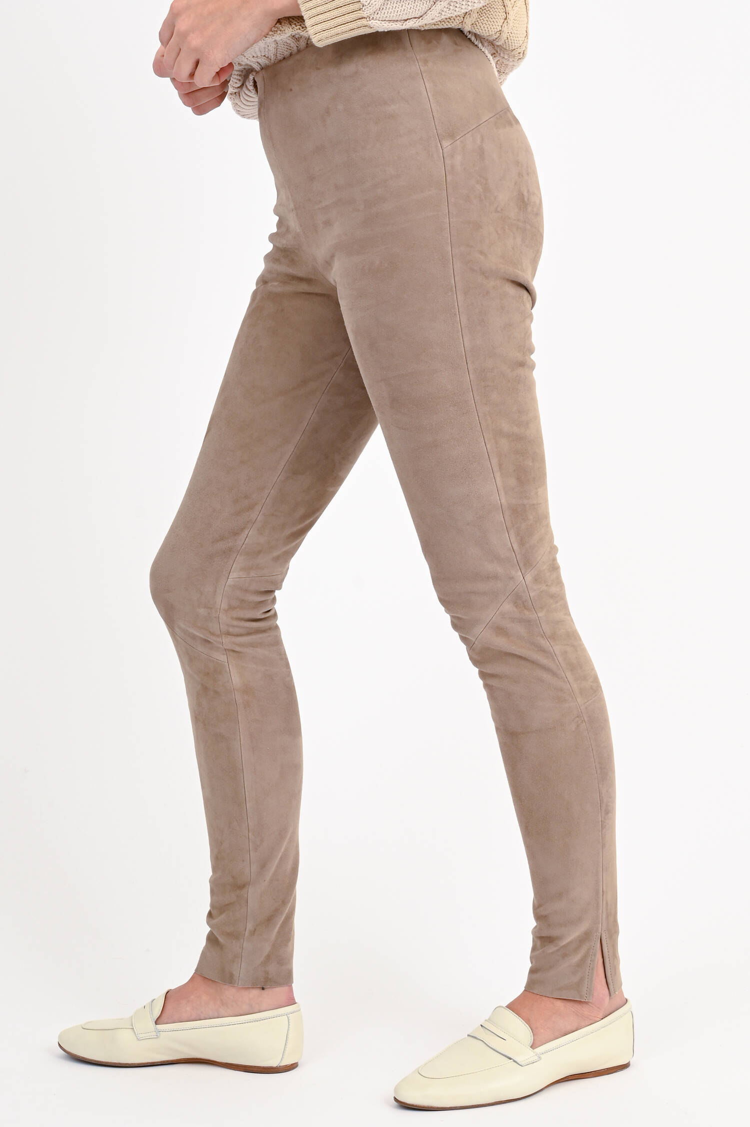 Slim Fit Velourslederhose in Taupe Slim Fit Velourslederhose in Taupe