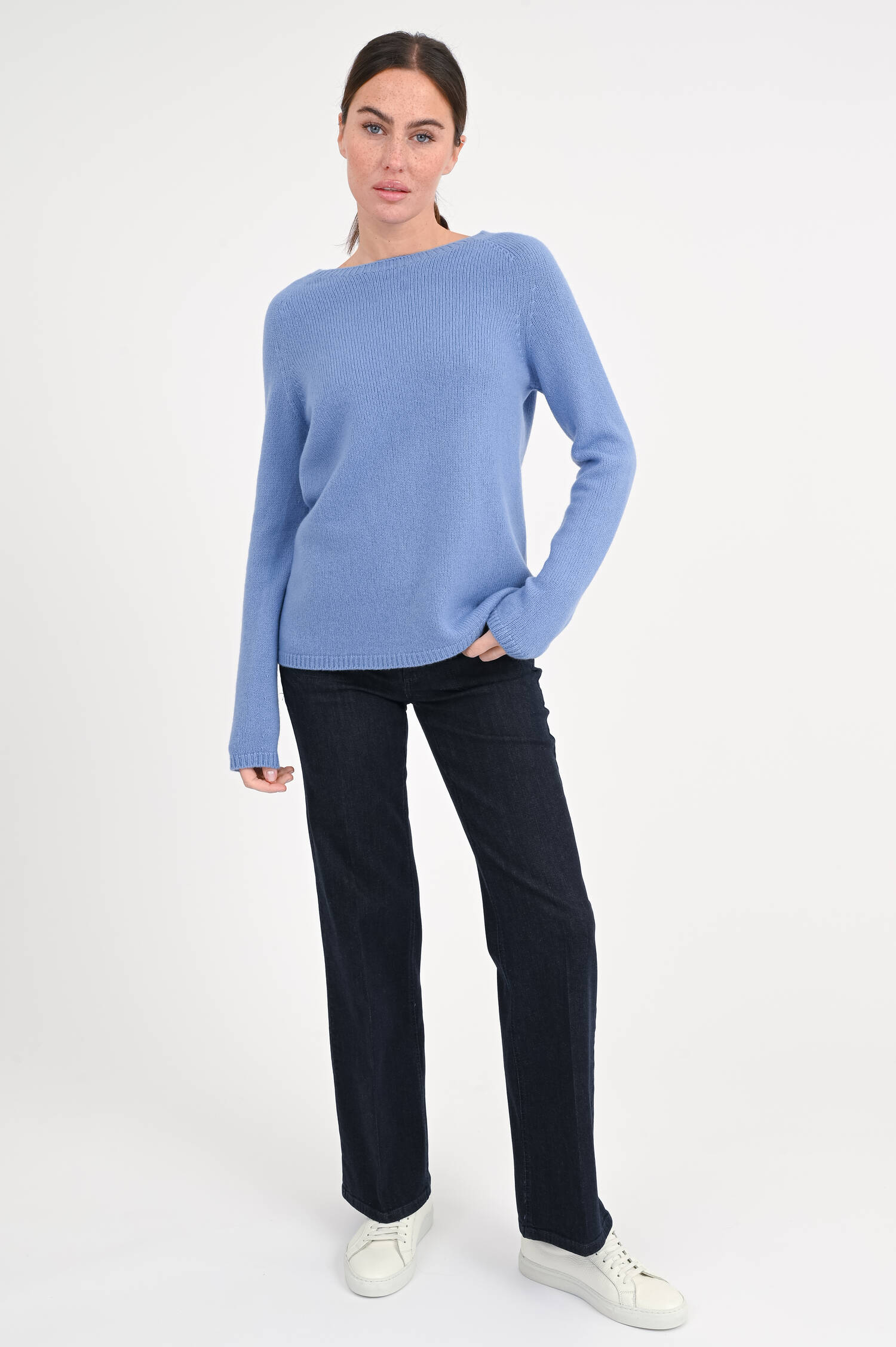 Pullover aus Woll-Cashmere-Mix in Blau Pullover aus Woll-Cashmere-Mix in Blau