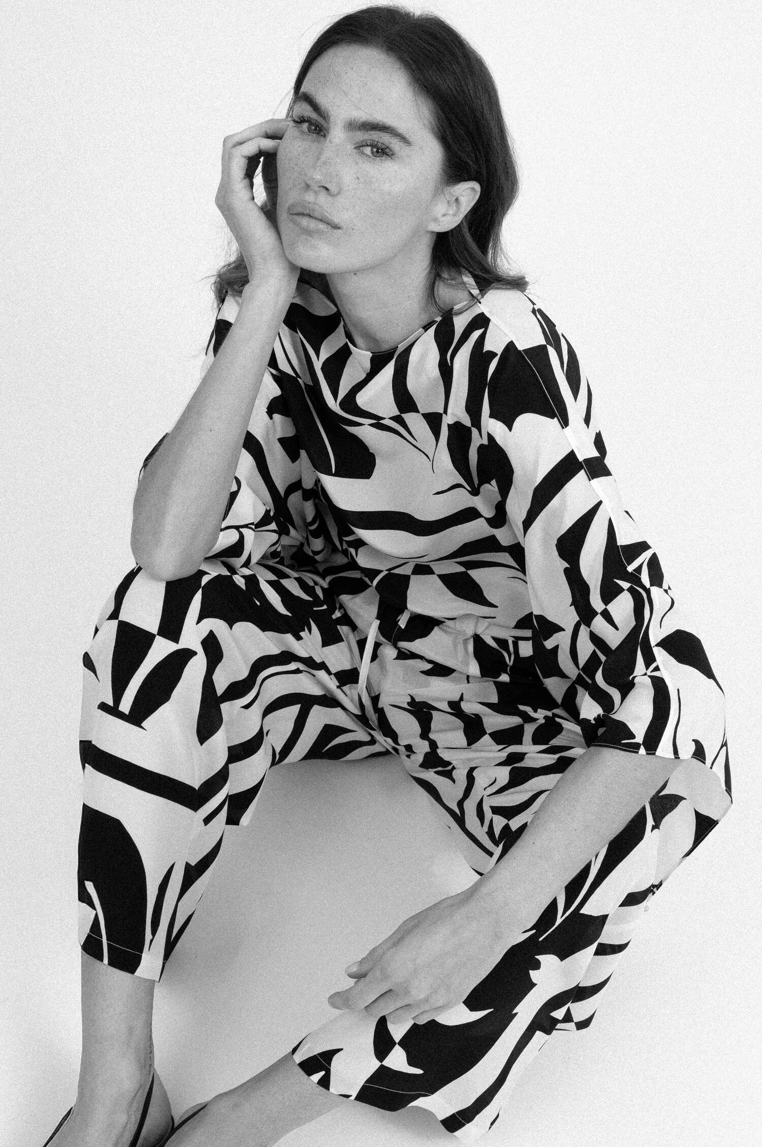 Culotte VOTO aus Seide in Schwarz/Weiß