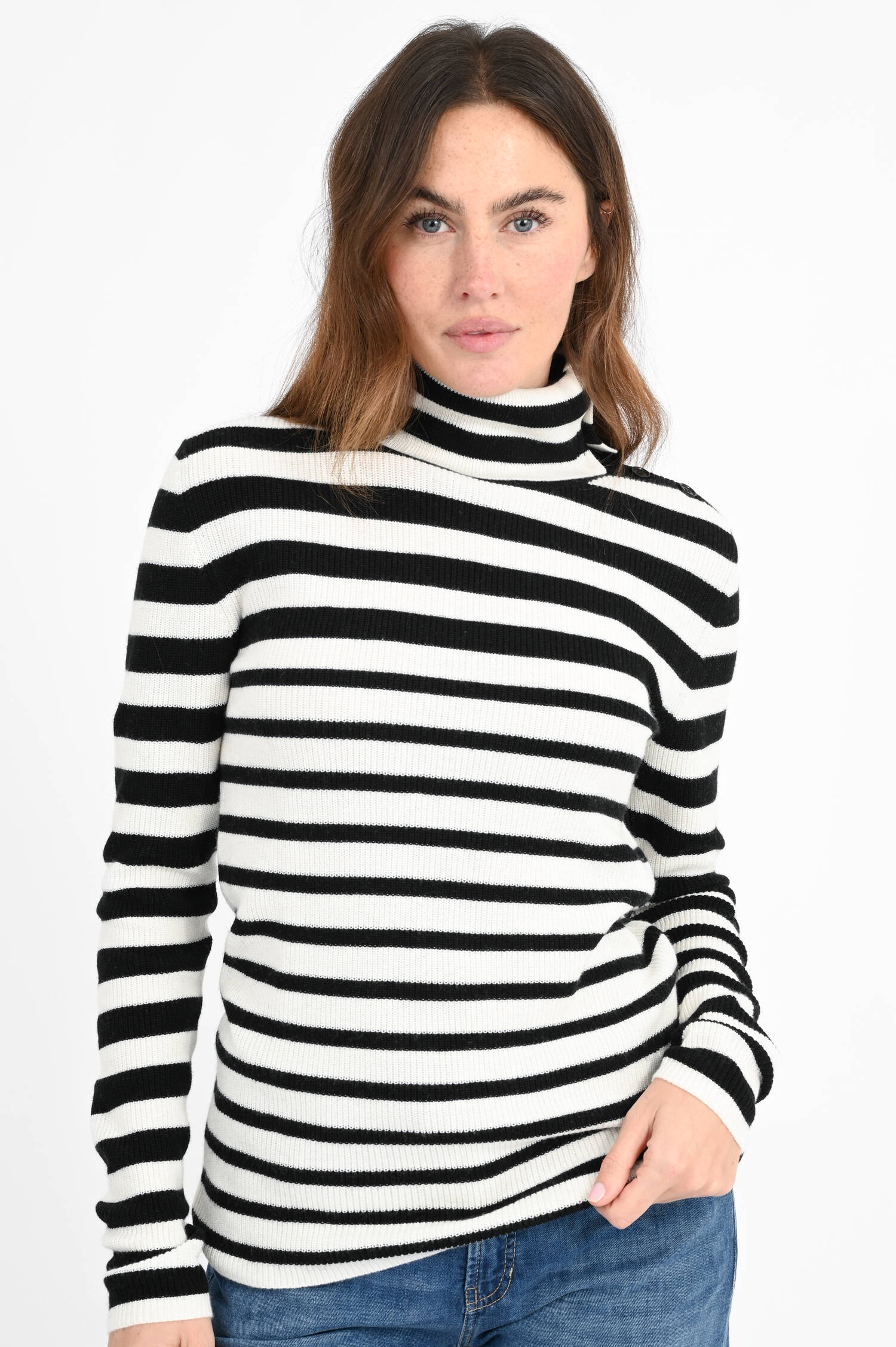 Pullover SABRINE in Weiß/Schwarz gestreift Pullover SABRINE in Weiß/Schwarz gestreift