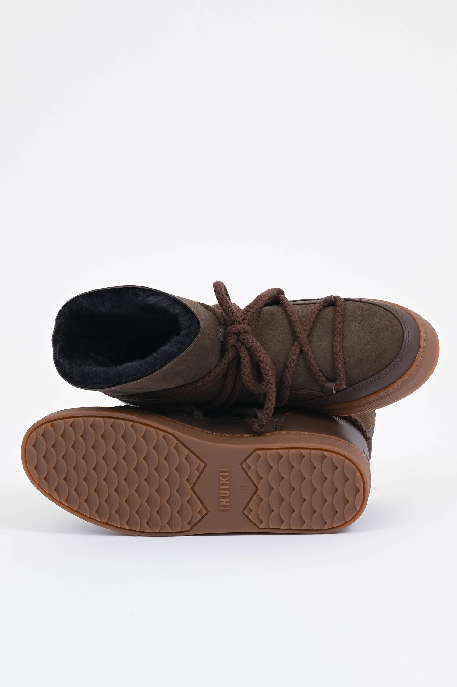 Lammfell-Boots CLASSIC aus Veloursleder in Mokka Lammfell-Boots CLASSIC aus Veloursleder in Mokka