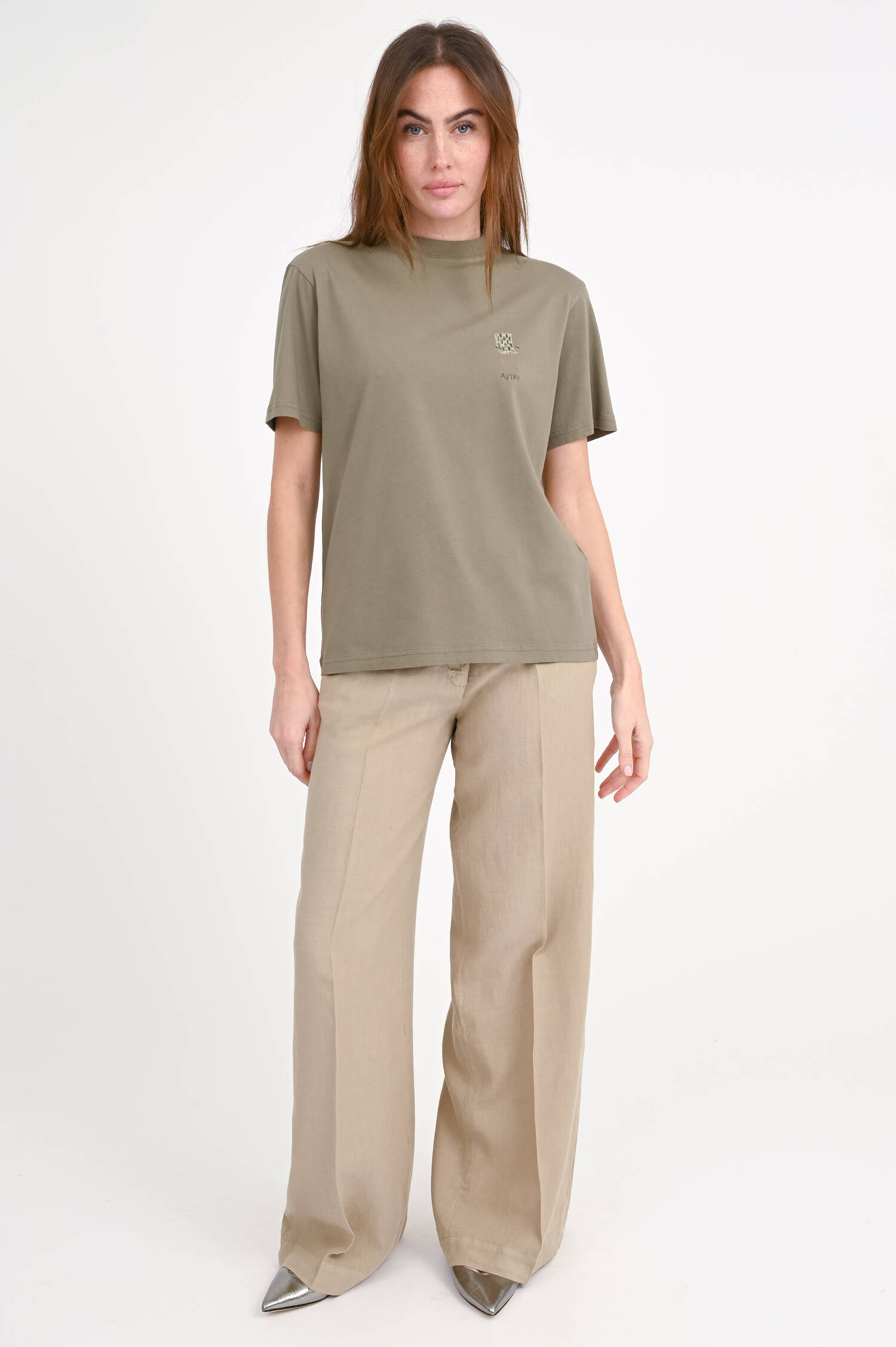 T-Shirt mit Liegestuhl-Print in Khaki T-Shirt mit Liegestuhl-Print in Khaki