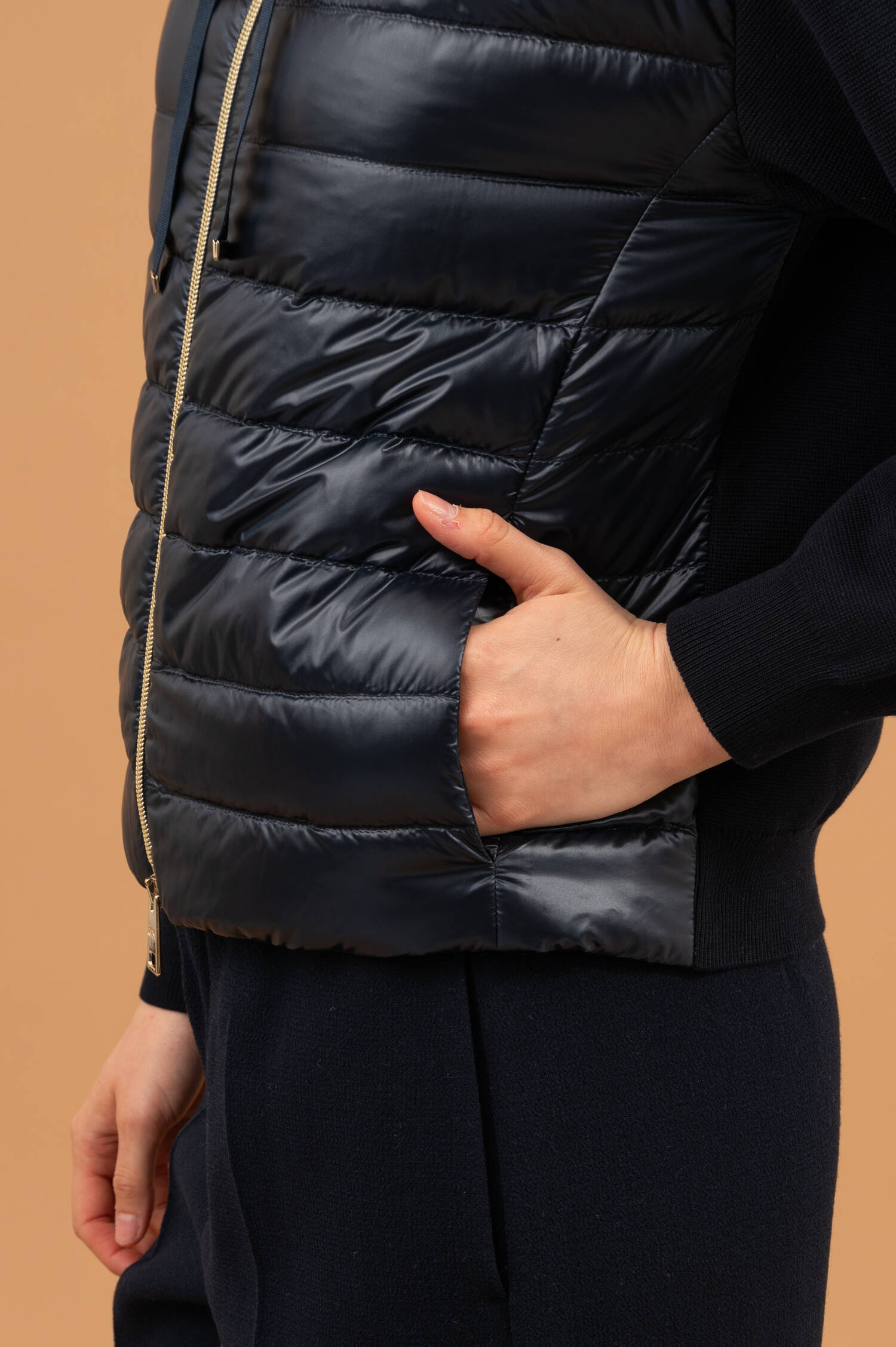 Hybrid Jacke in Navy Blau Hybrid Jacke in Navy Blau