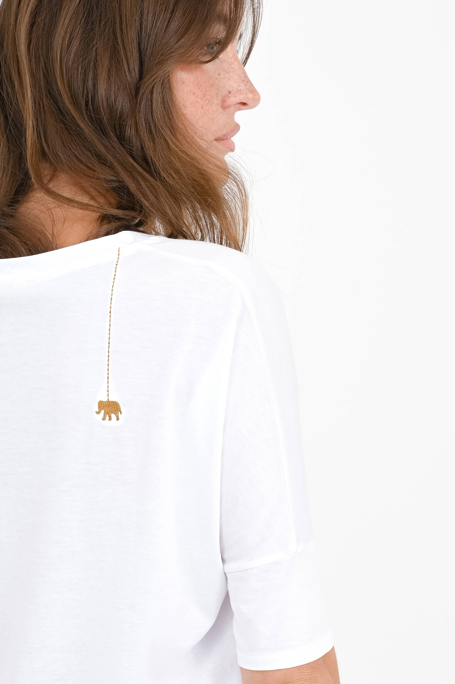 Rundhals-Shirt DAISY in Weiß Rundhals-Shirt DAISY in Weiß