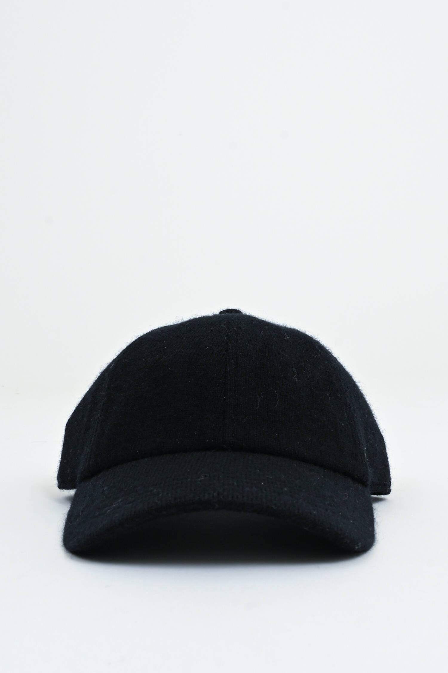 Basecap aus Cashmere in Schwarz