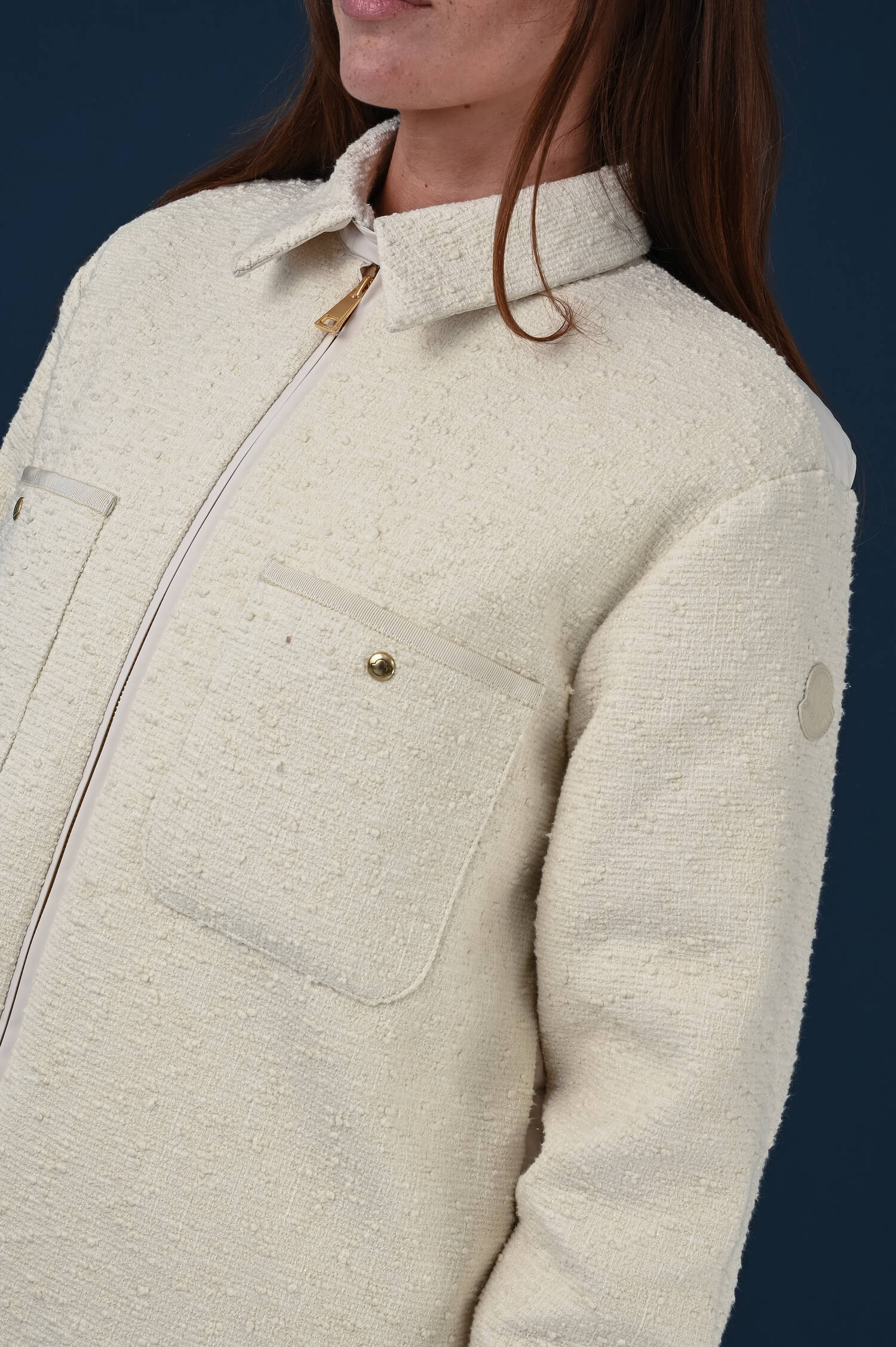 Hybrid Bouclé Daunensteppjacke in Beige