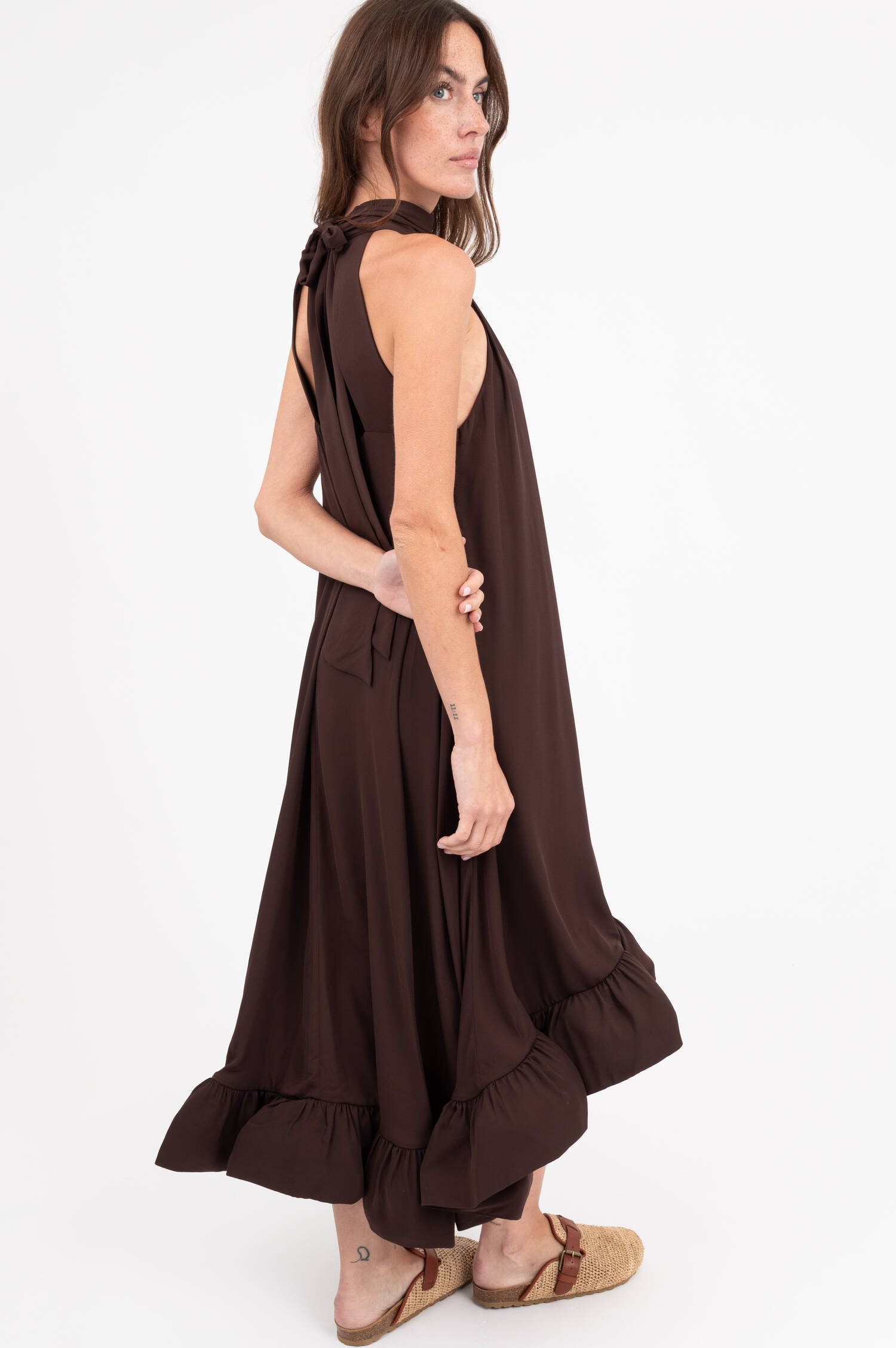 Volant Vokuhila Kleid SABRINA in Braun Volant Vokuhila Kleid SABRINA in Braun