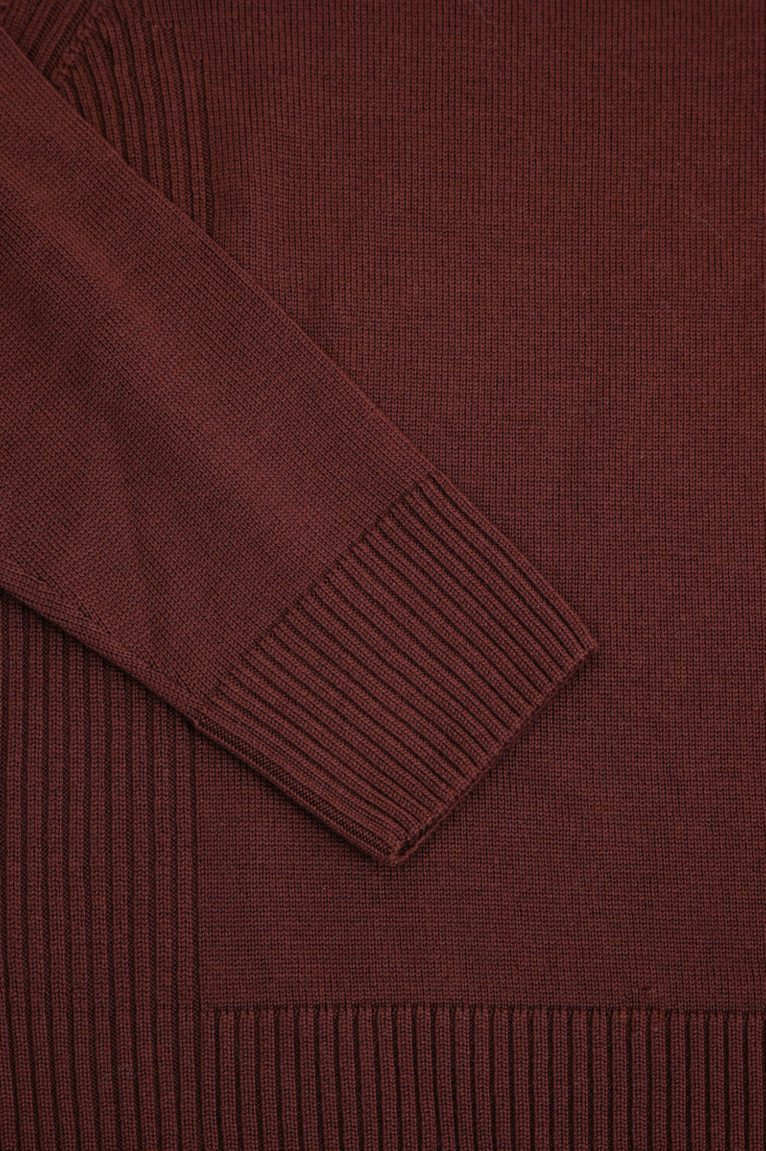 Pullover aus Wolle in Aubergine