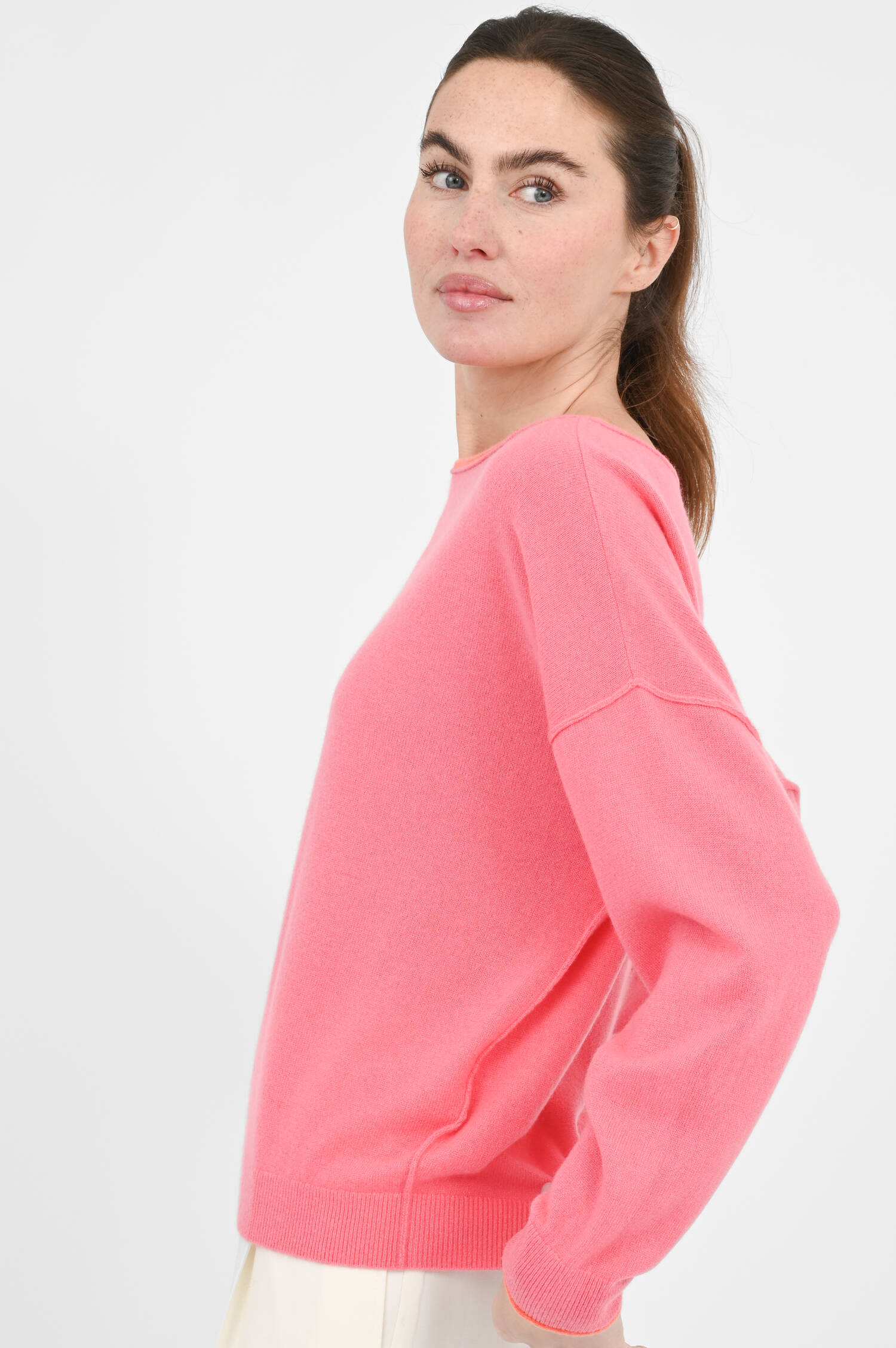 Oversized Cashmere Pullover in Candy