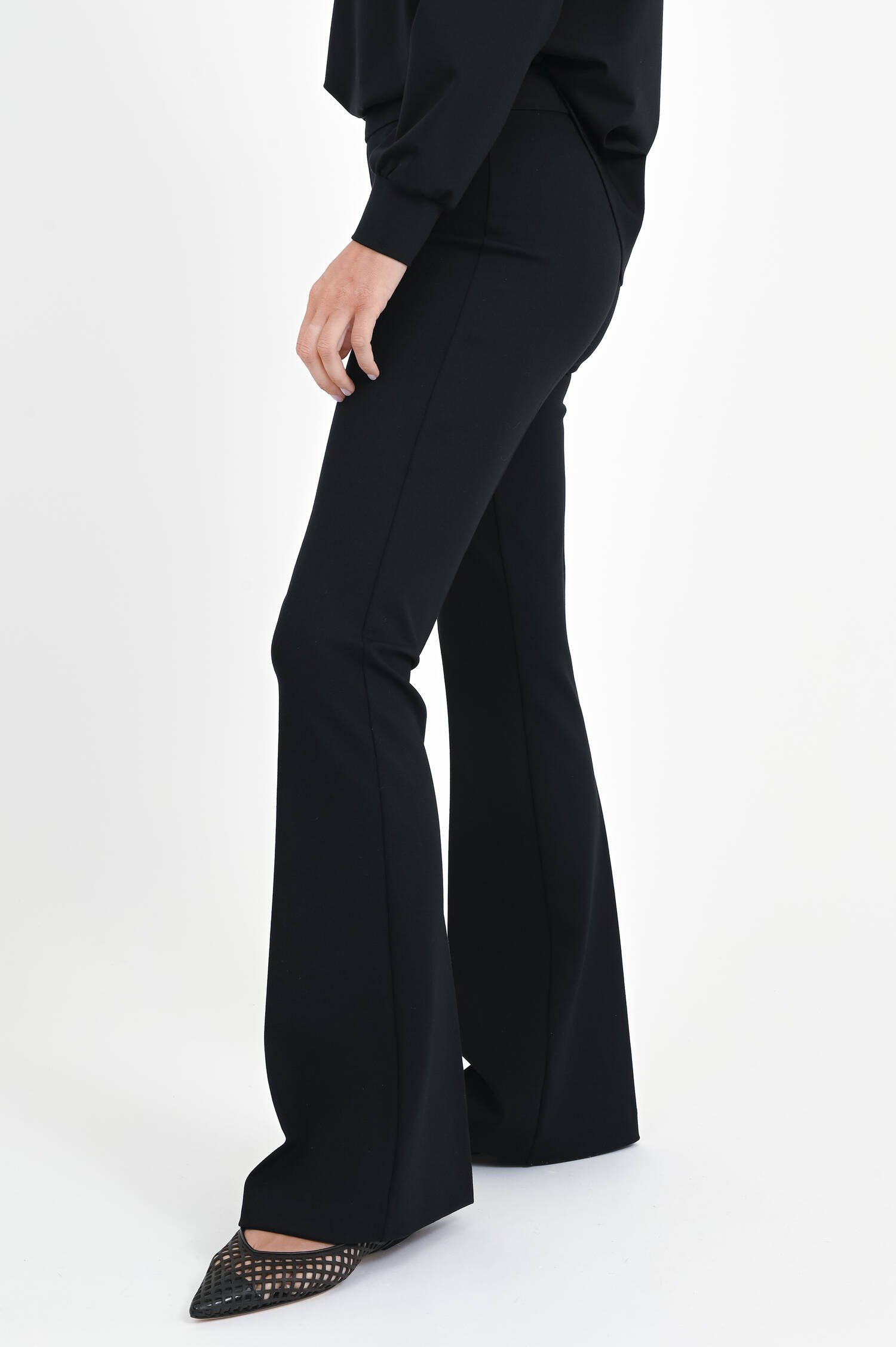 Hose mit elastischem Bund in Schwarz Hose mit elastischem Bund in Schwarz