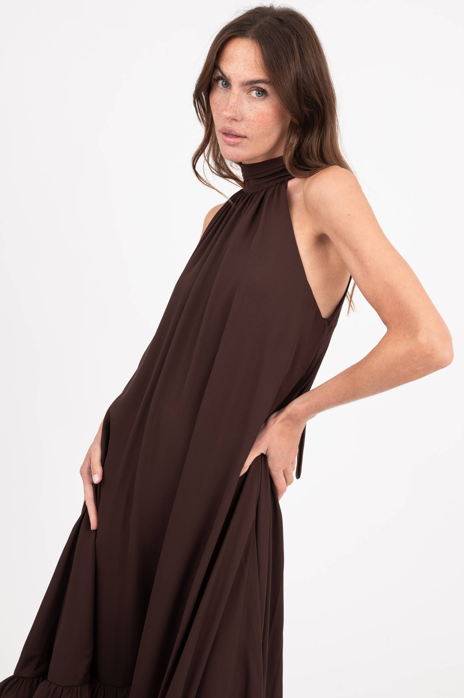 Volant Vokuhila Kleid SABRINA in Braun Volant Vokuhila Kleid SABRINA in Braun