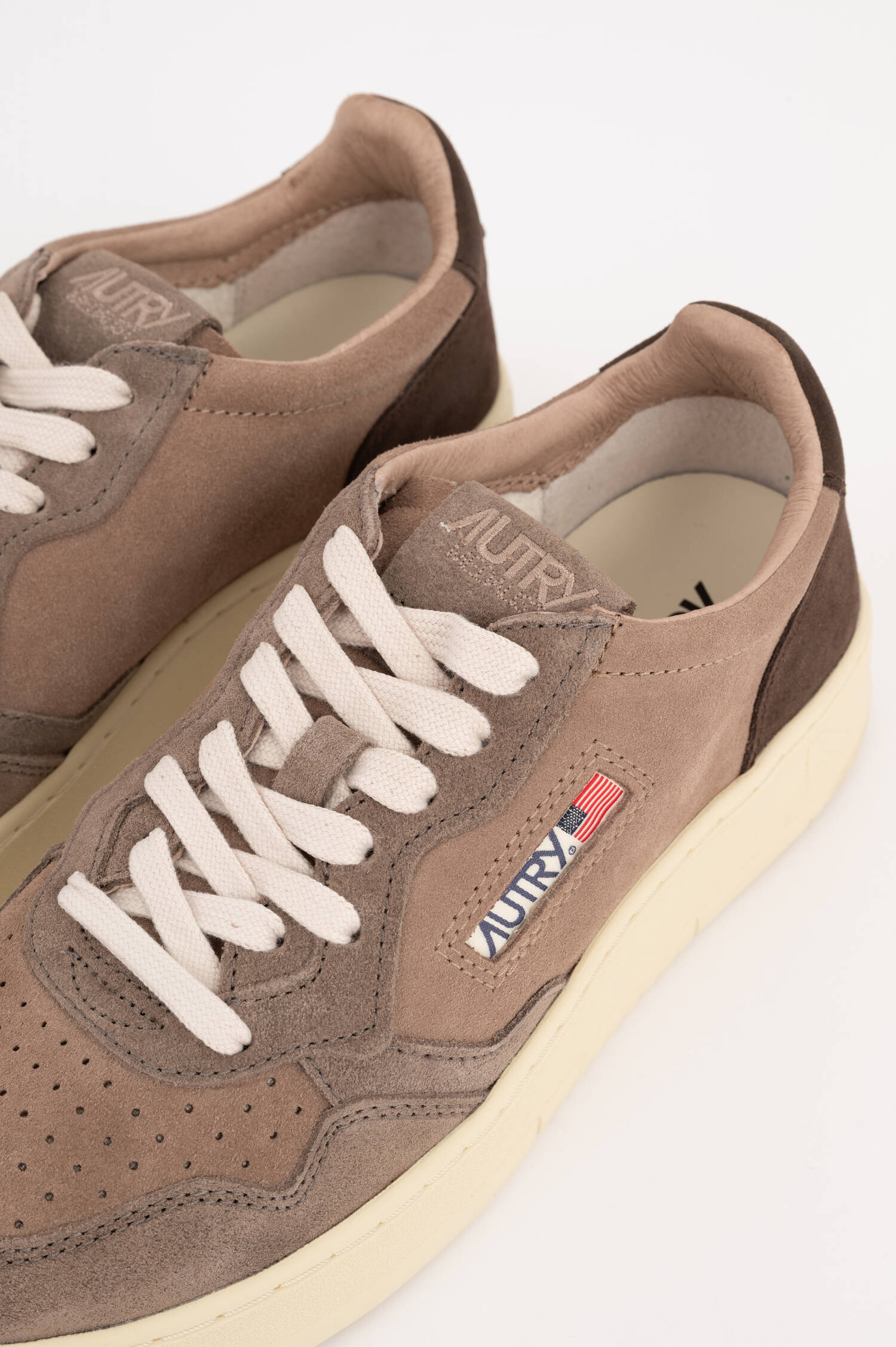 Sneaker MEDALIST LOW in Taupe