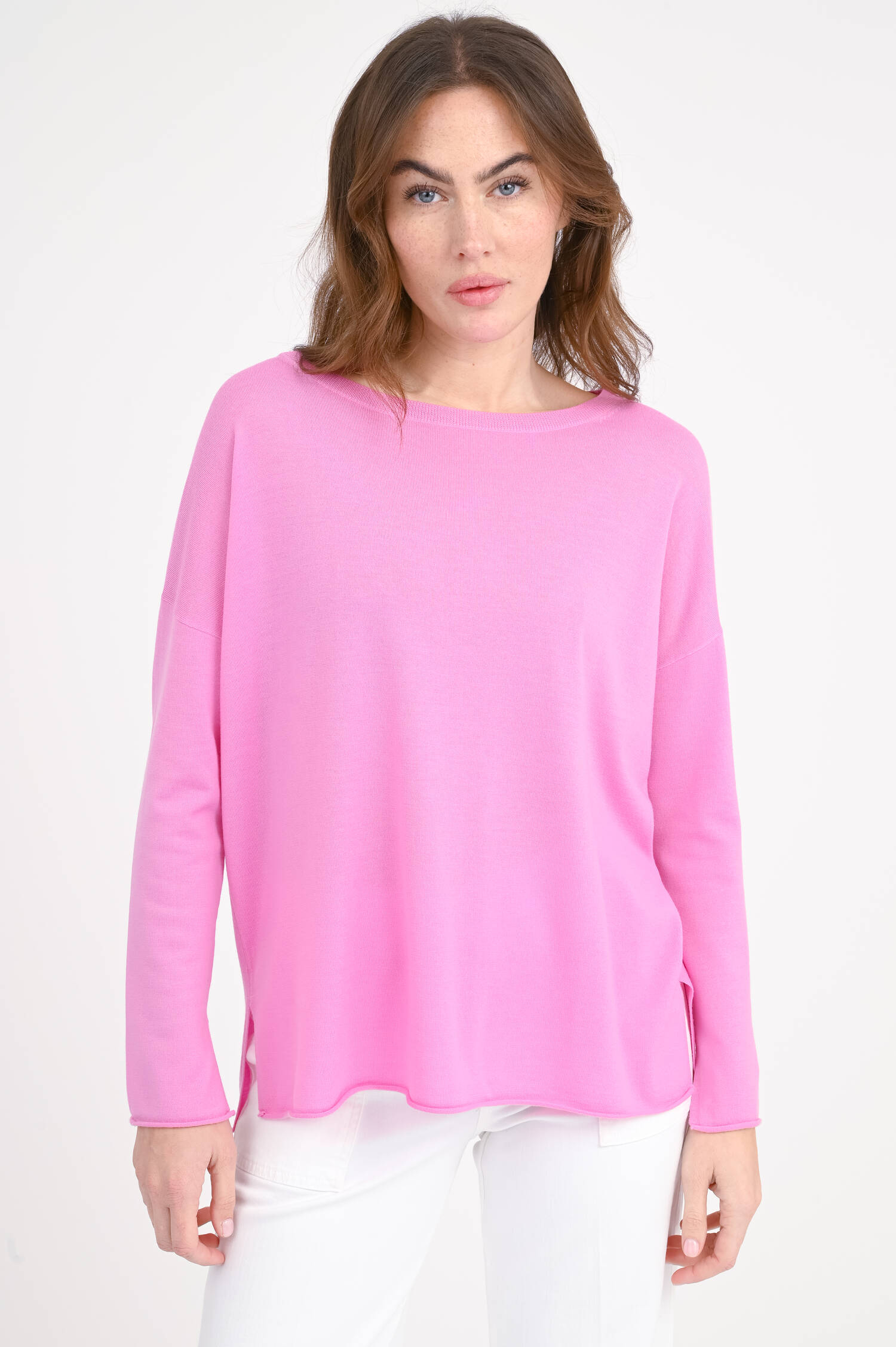 Oversize Pullover aus Schurwolle in Candy Pink