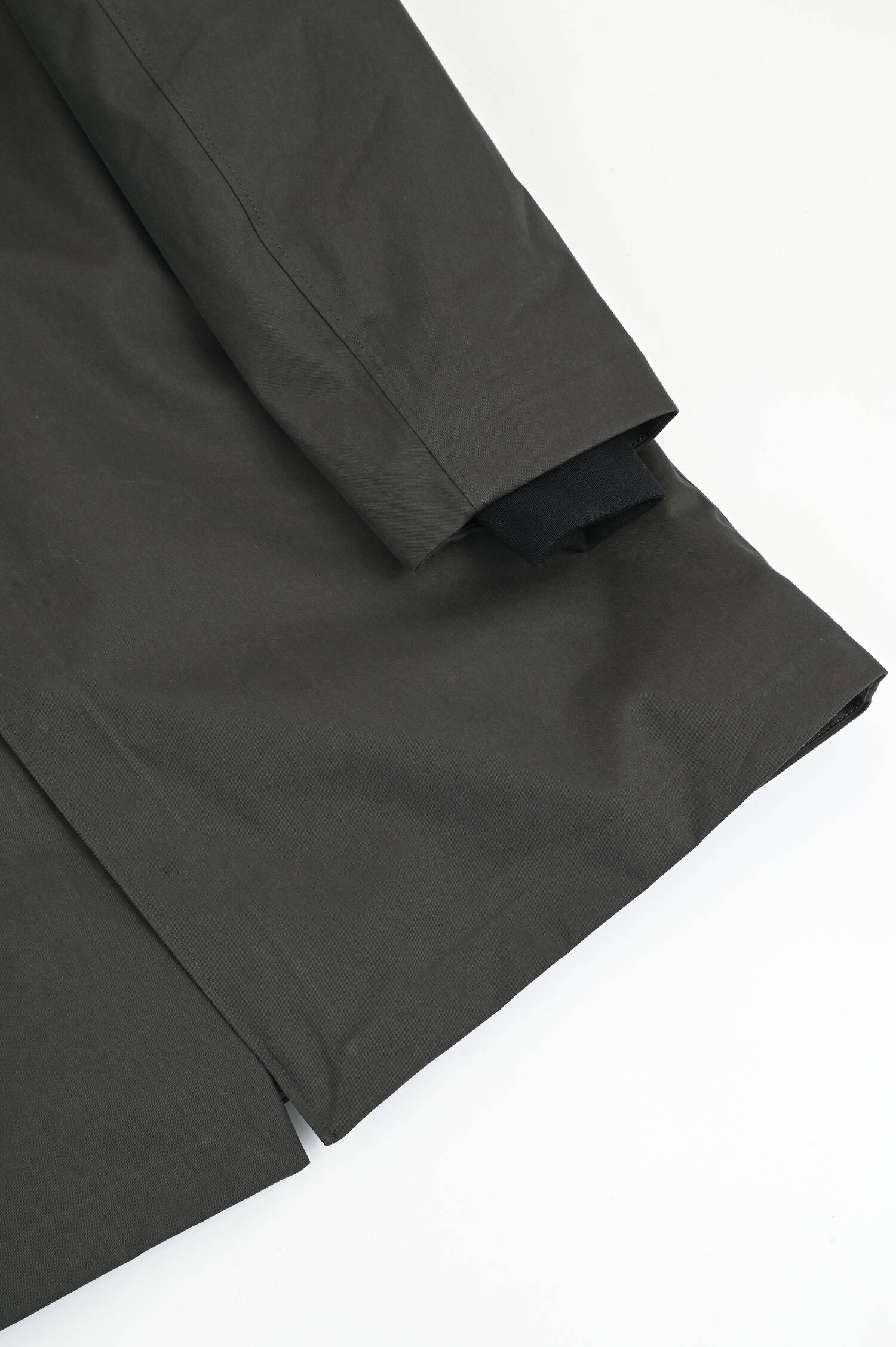 Kapuzenmantel GLOBE EVO in Graphite Kapuzenmantel GLOBE EVO in Graphite