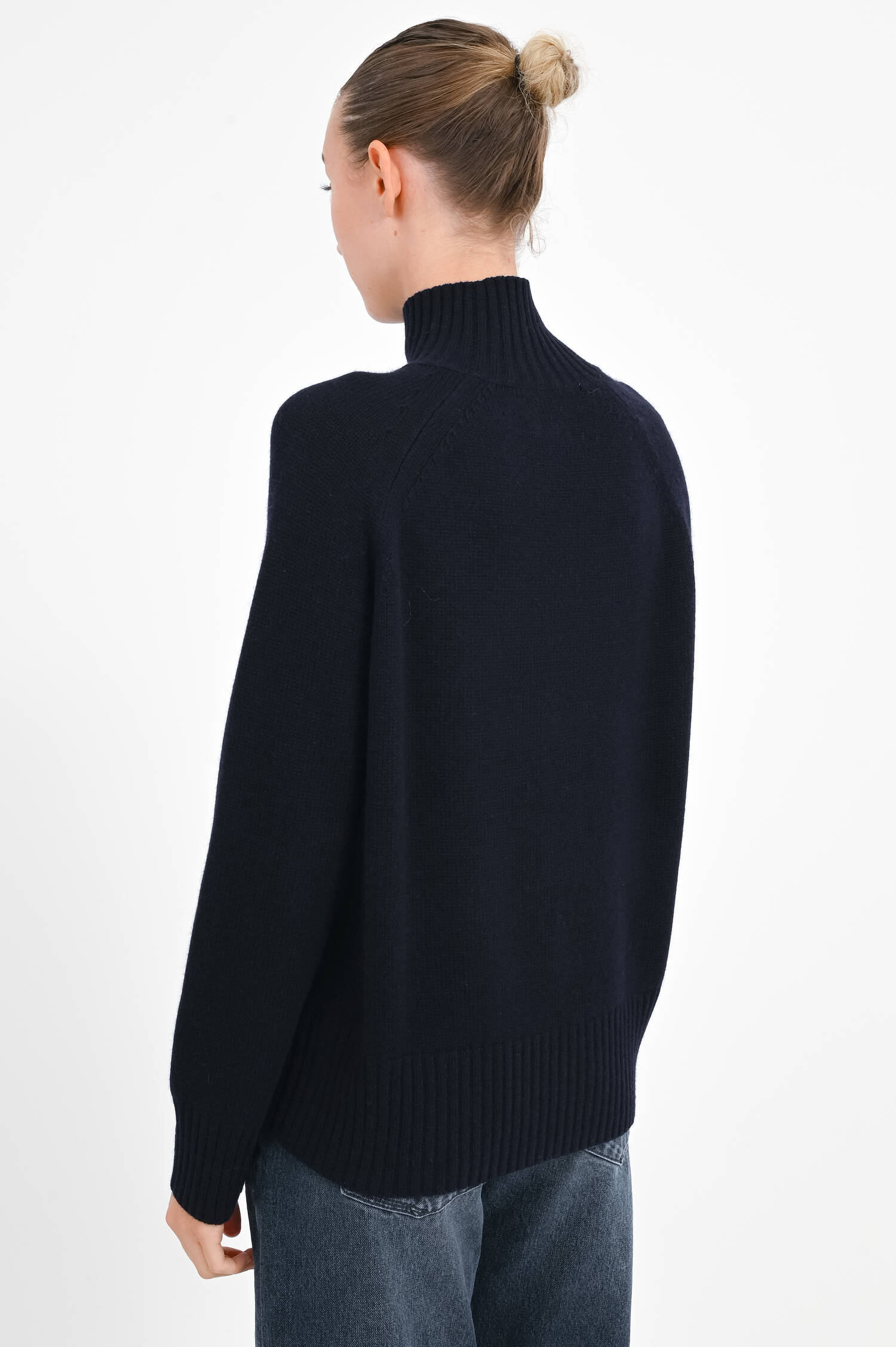 Turtleneck-Pullover aus Cashmere-Woll-Mix in Navy