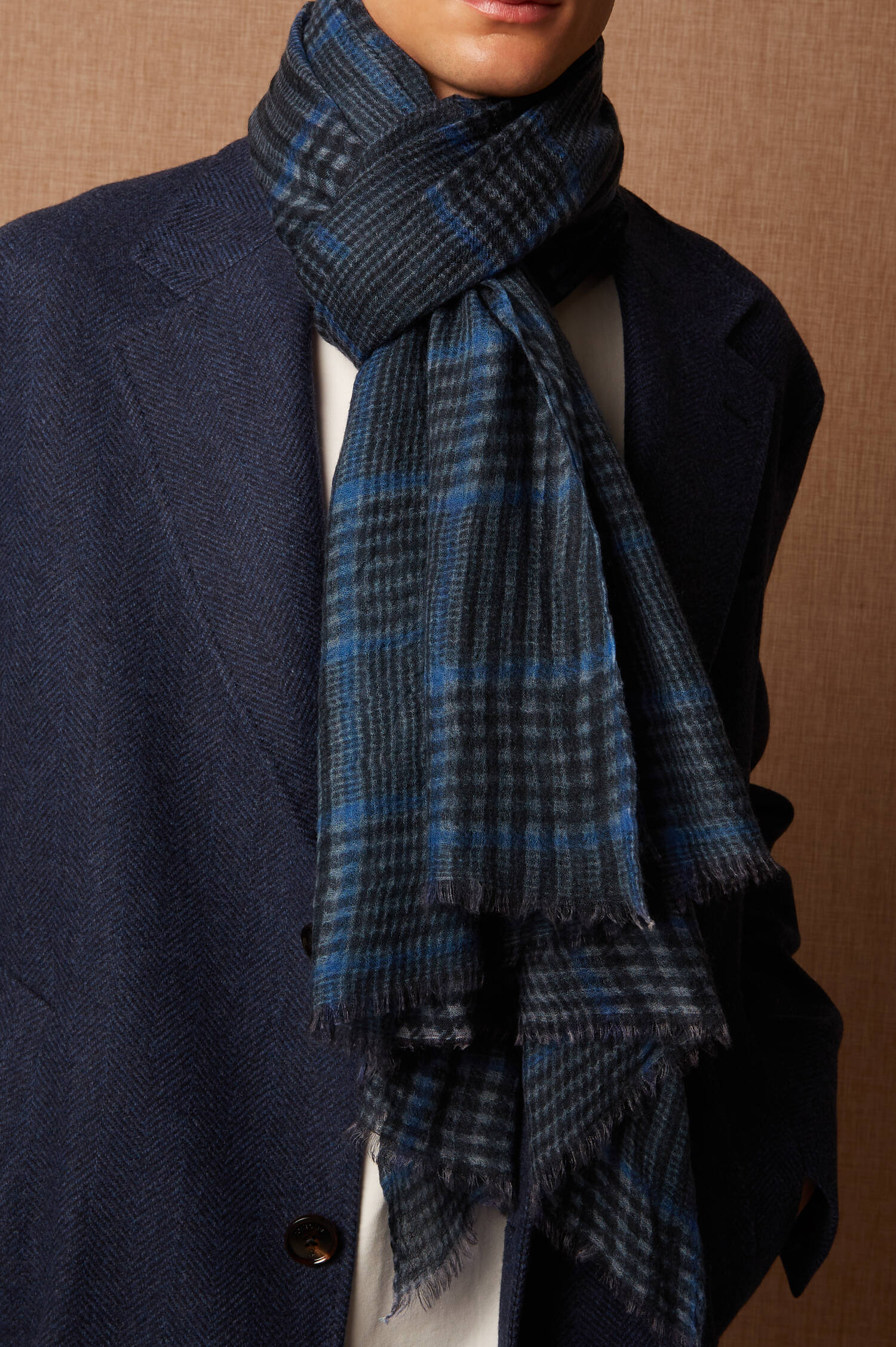 Cashmere-Schal in blau kariert