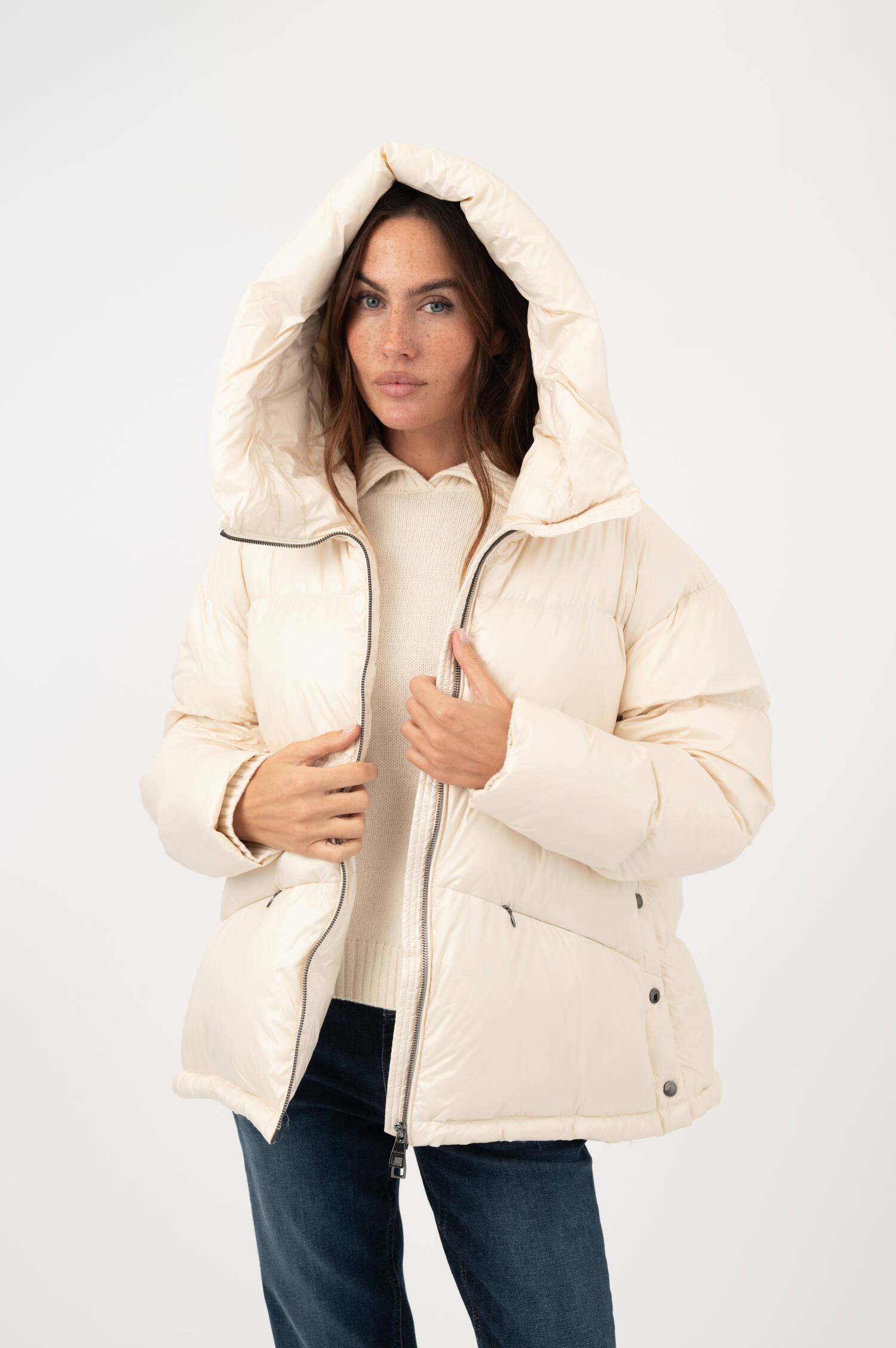 Daunensteppjacke LONDRA in Beige Daunensteppjacke LONDRA in Beige