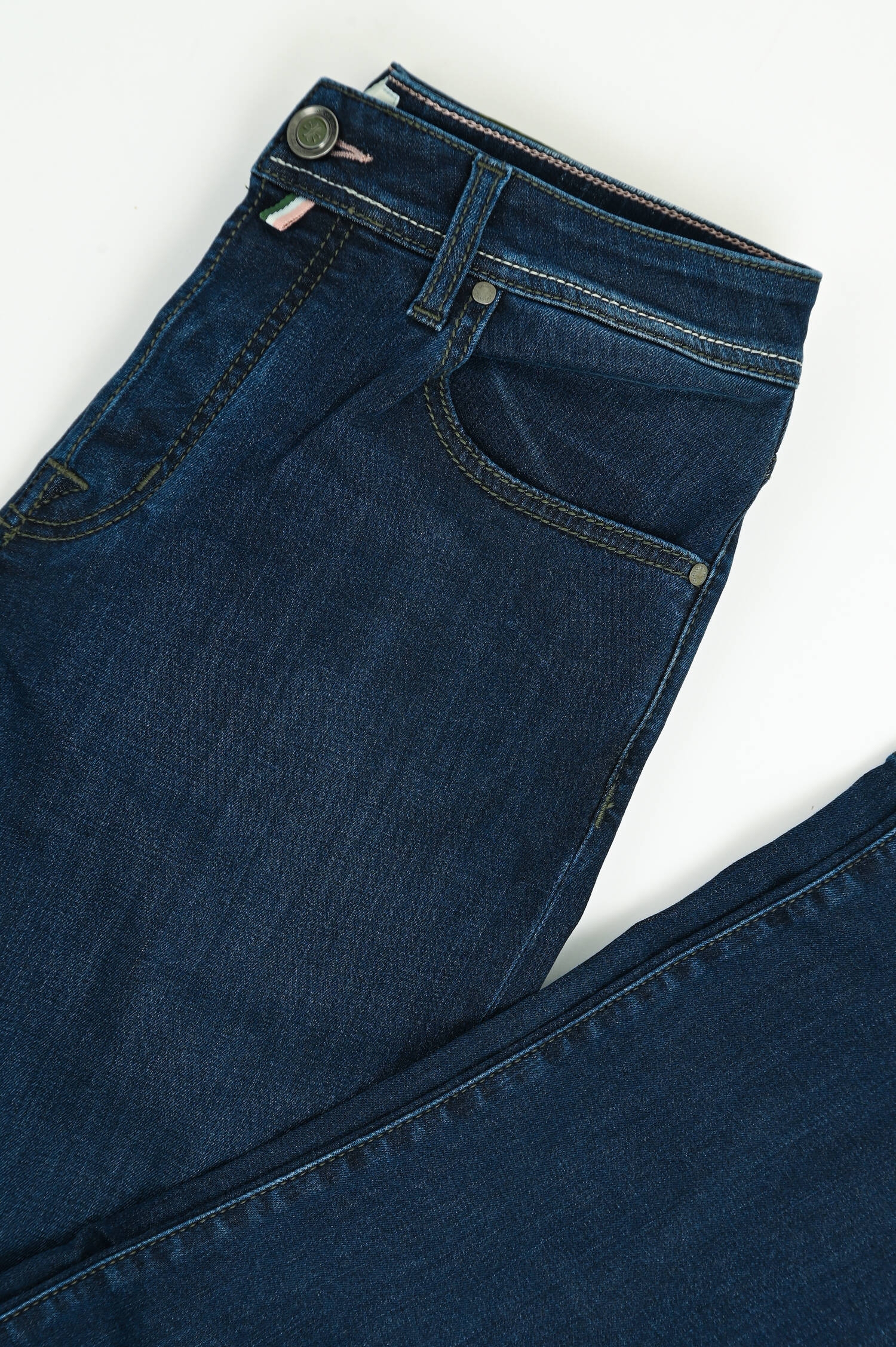 Slim Fit Jeans BARD in Dunkelblau Slim Fit Jeans BARD in Dunkelblau