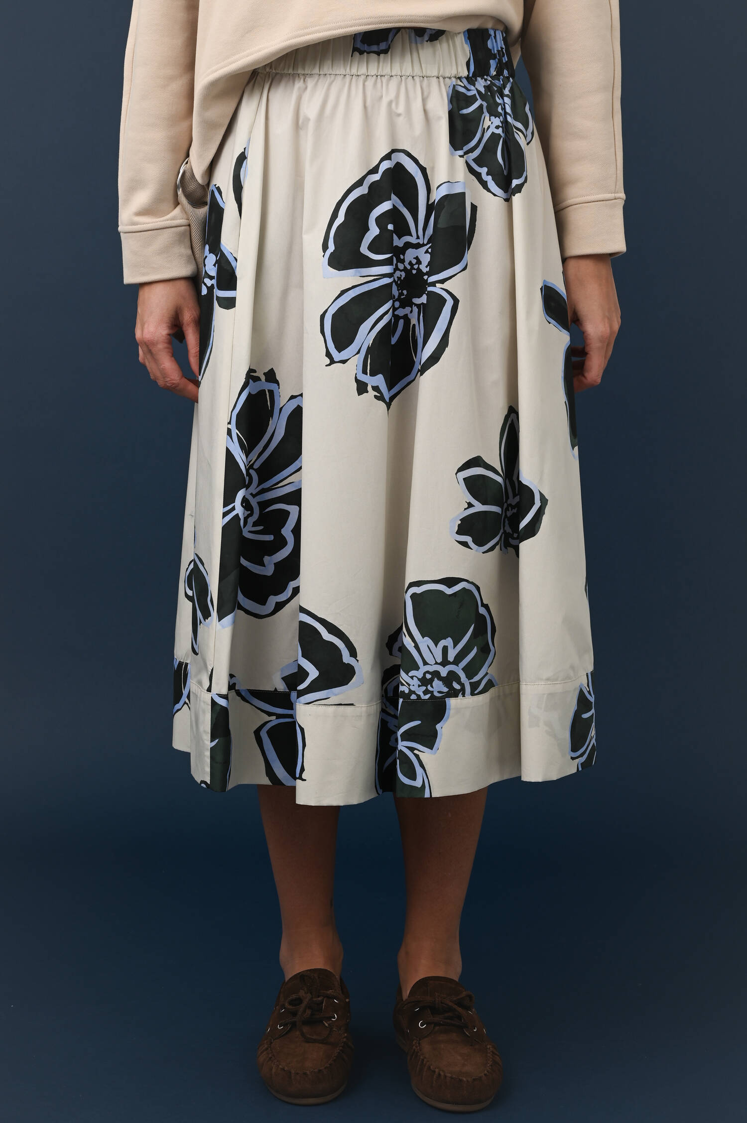 Floraler Rock Beige/Dunkelgrün