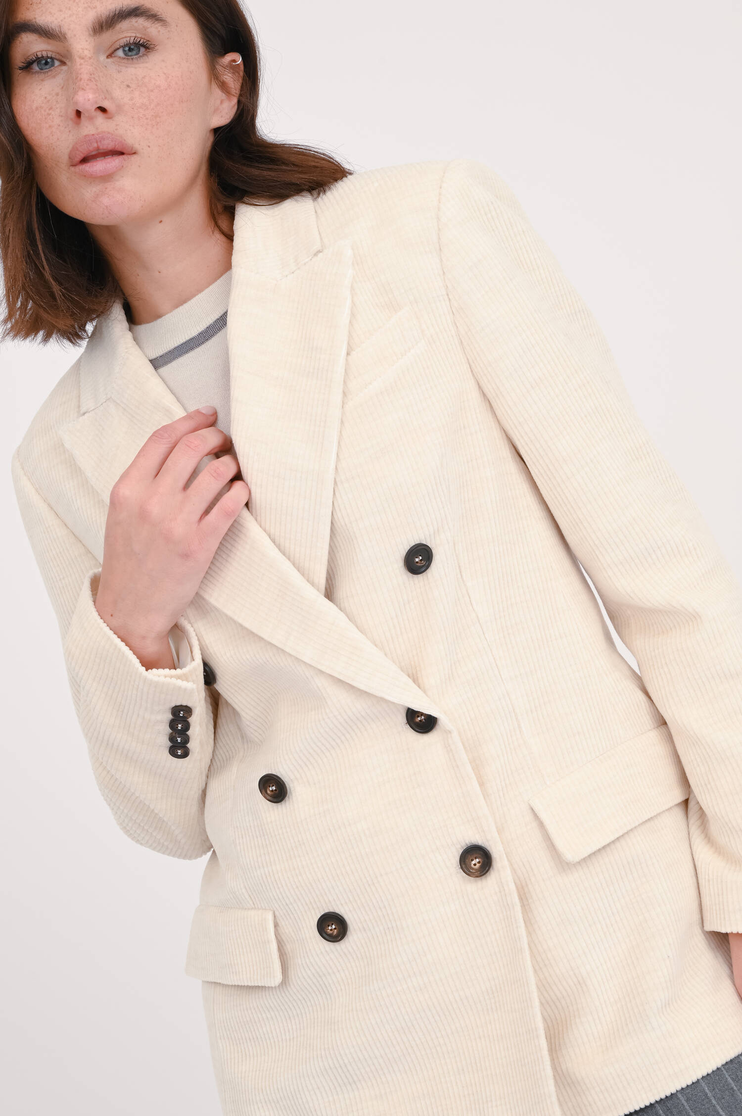 Zweireihiger Cord-Blazer in Creme