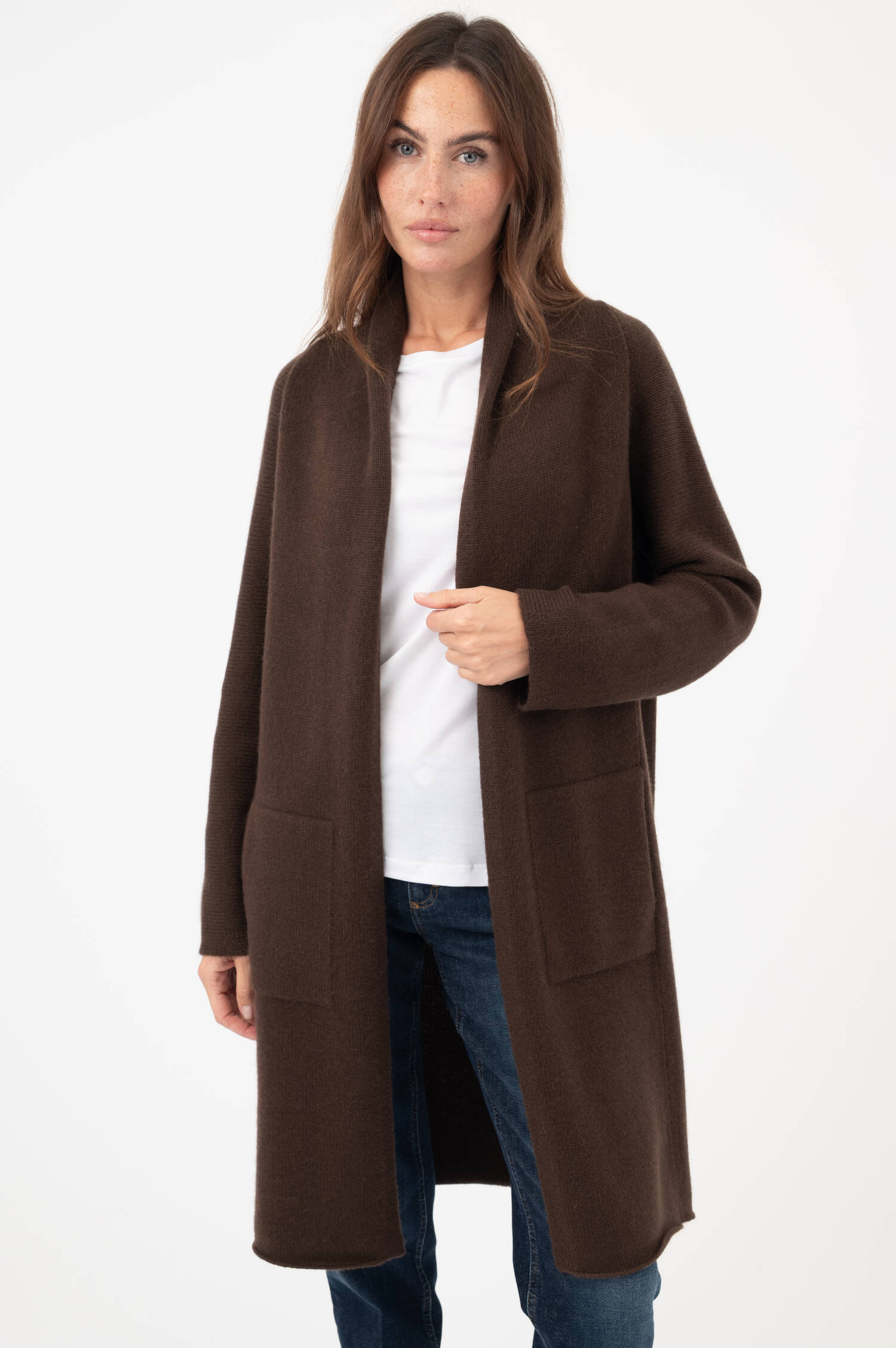 Strick-Cardigan mit Schalkragen in Braun Strick-Cardigan mit Schalkragen in Braun