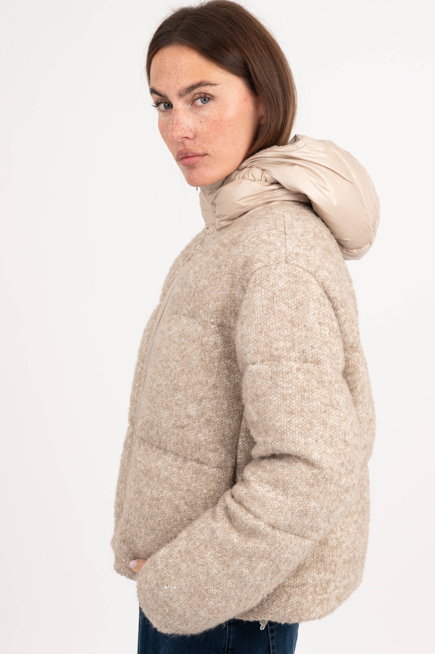 Chenille Daunenjacke in eige Chenille Daunenjacke in eige