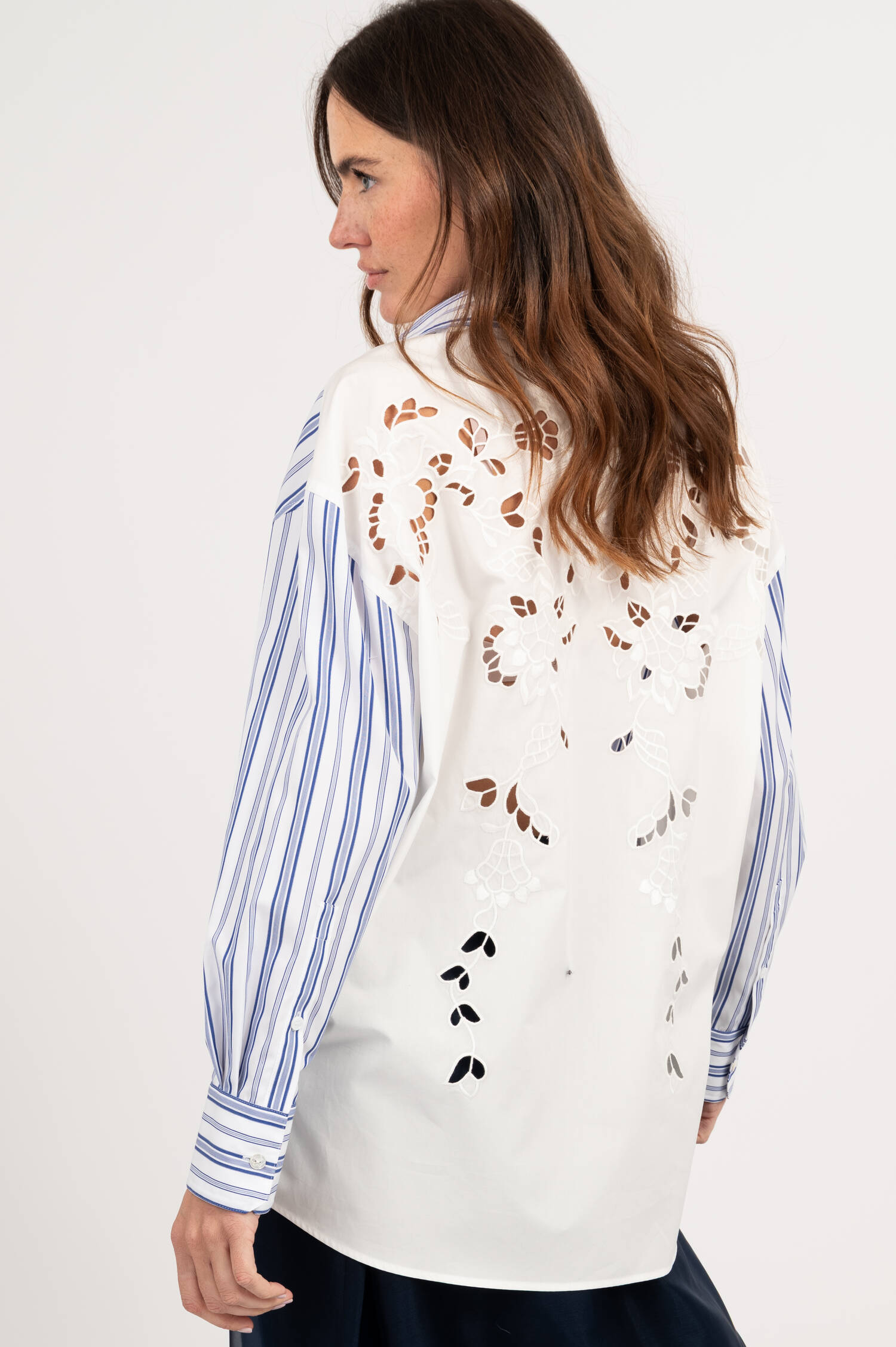 Bluse TESSILE in Blau/Weiß