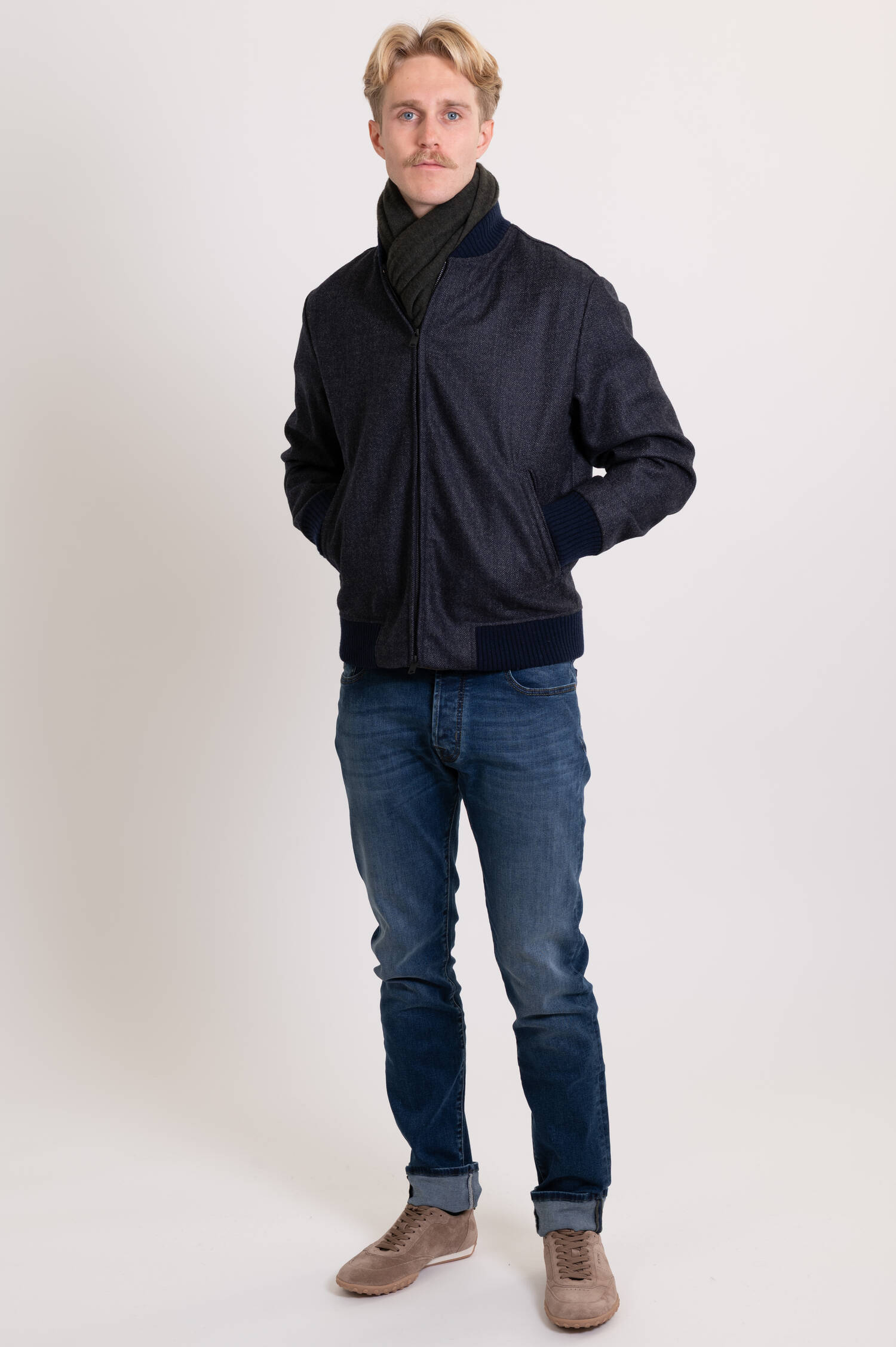Cashmere-Schal in Khaki Cashmere-Schal in Khaki