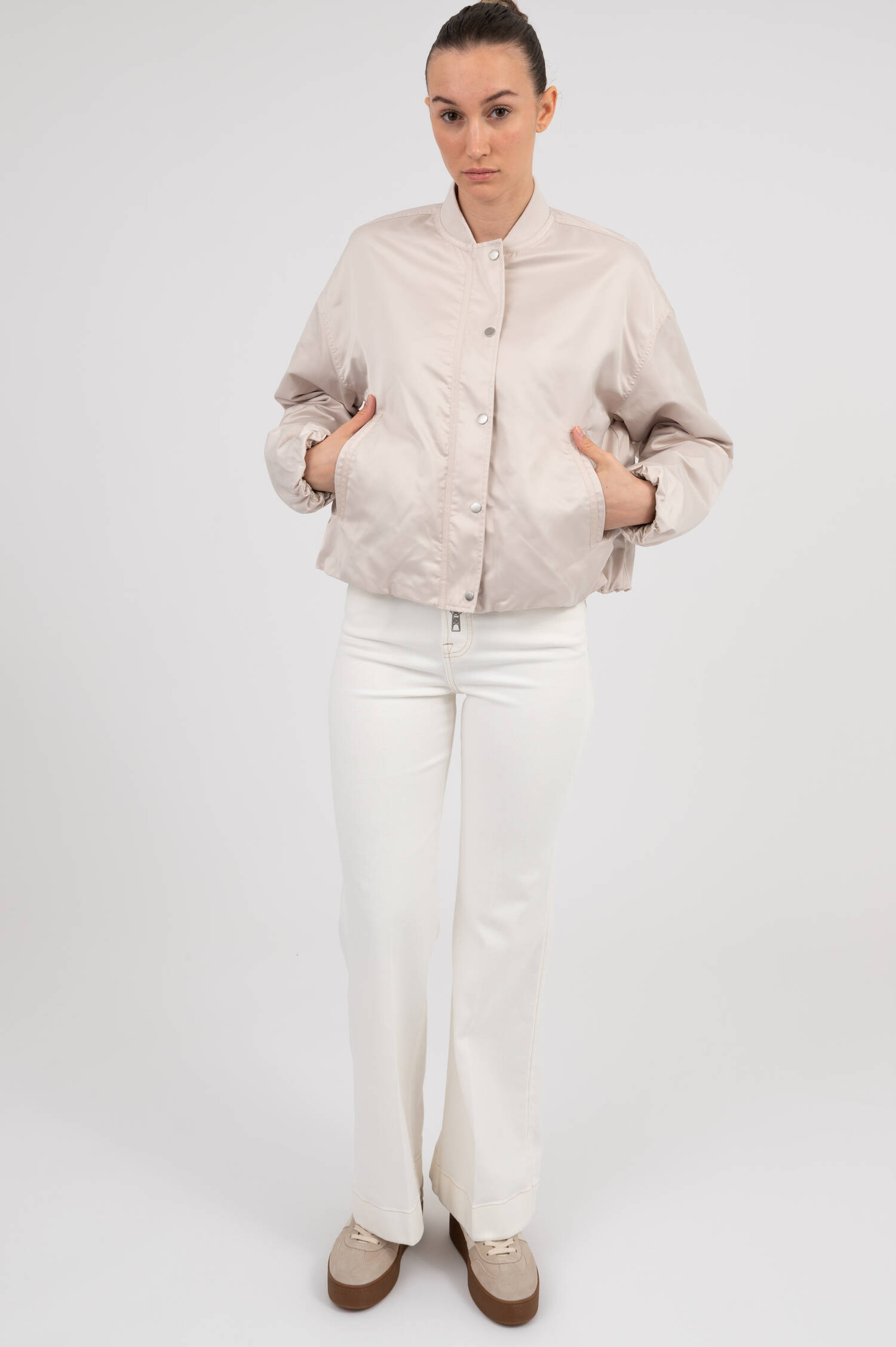 Bomberjacke in Pearlbeige Bomberjacke in Pearlbeige