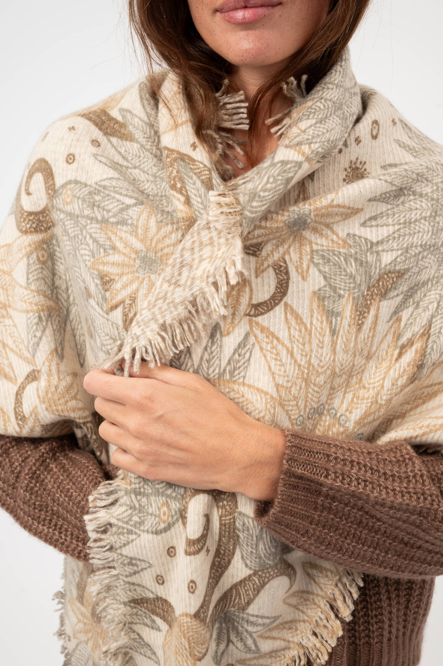 Cashmere-Dreieckstuch INKE in Beige/Braun Cashmere-Dreieckstuch INKE in Beige/Braun